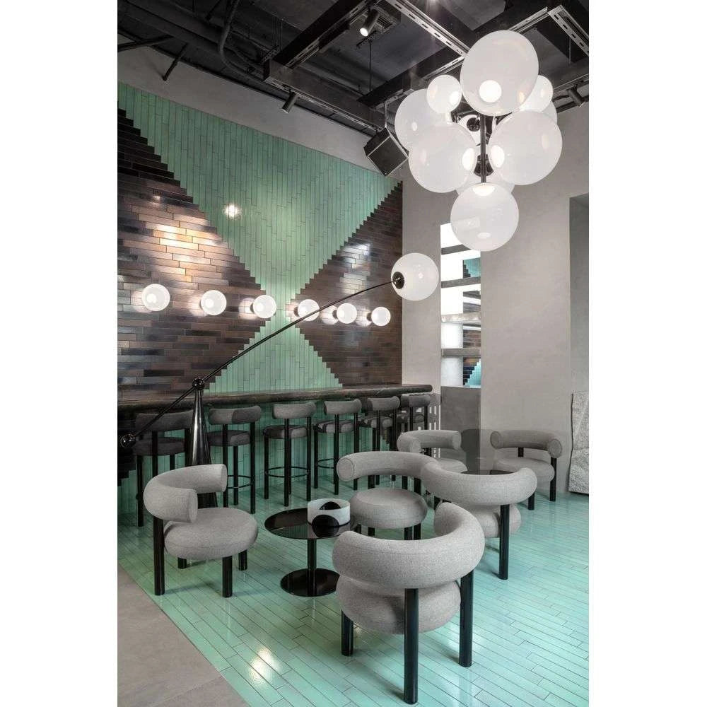 Žiarovka GLOBE opalizujúca