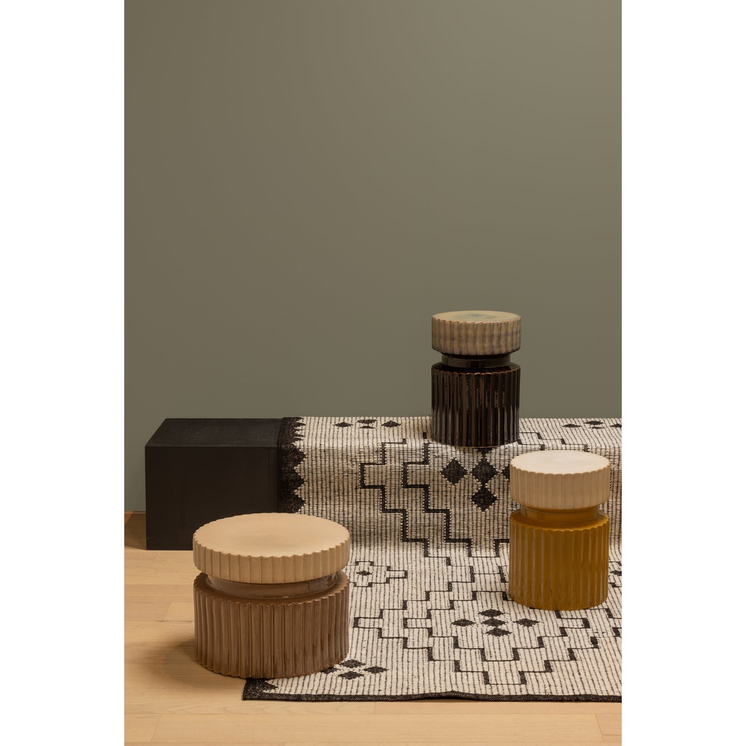 Koberec OMARI šedo-čierny