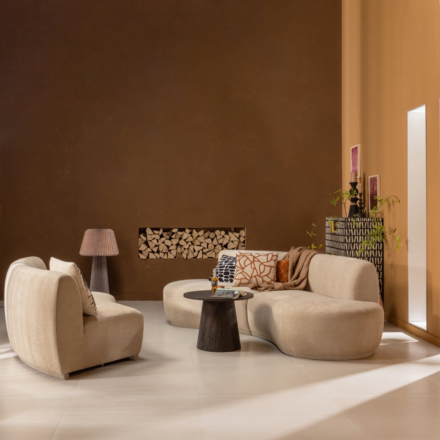 Kávový stolík MAAN hnedý