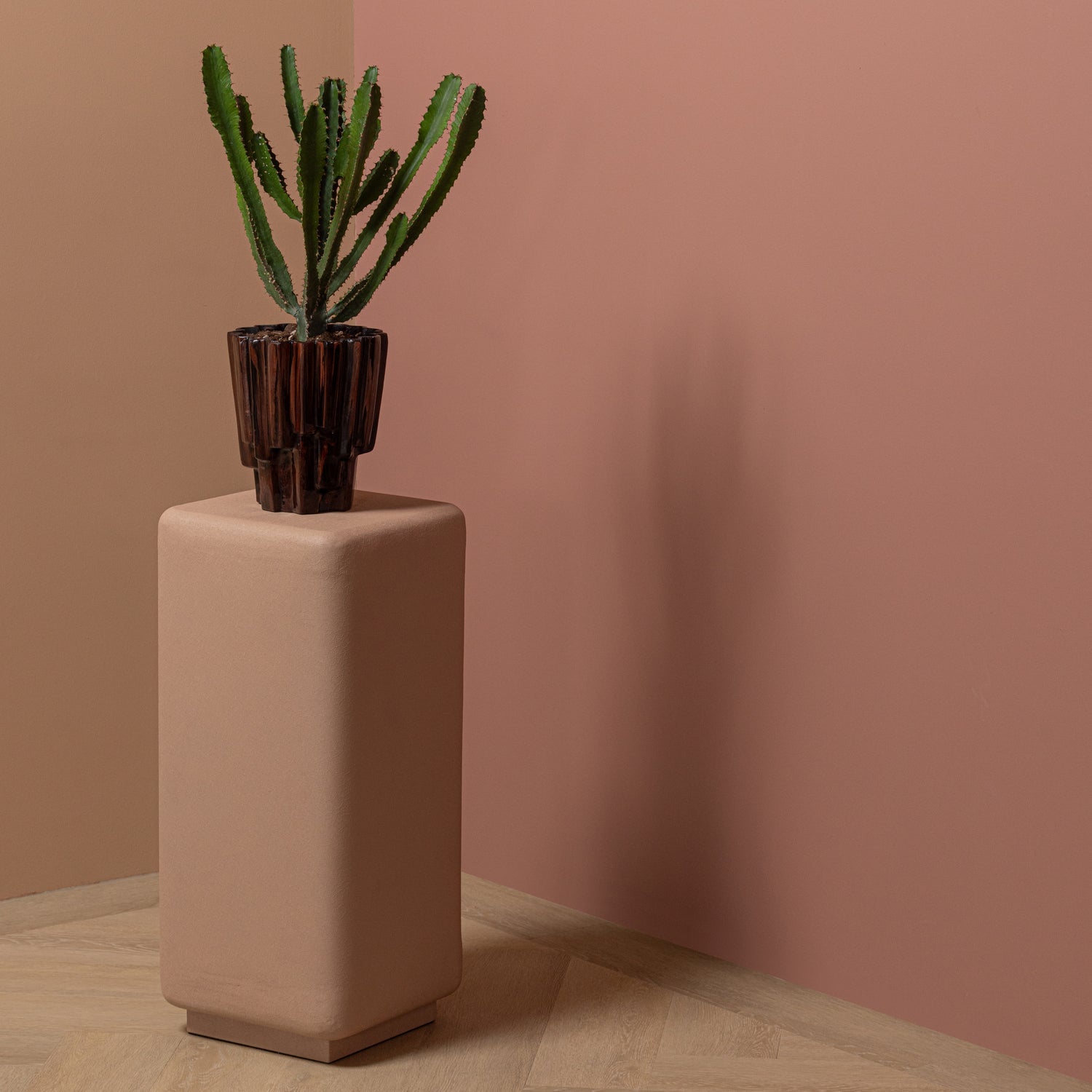 Kvetináč DRAVA hnedý