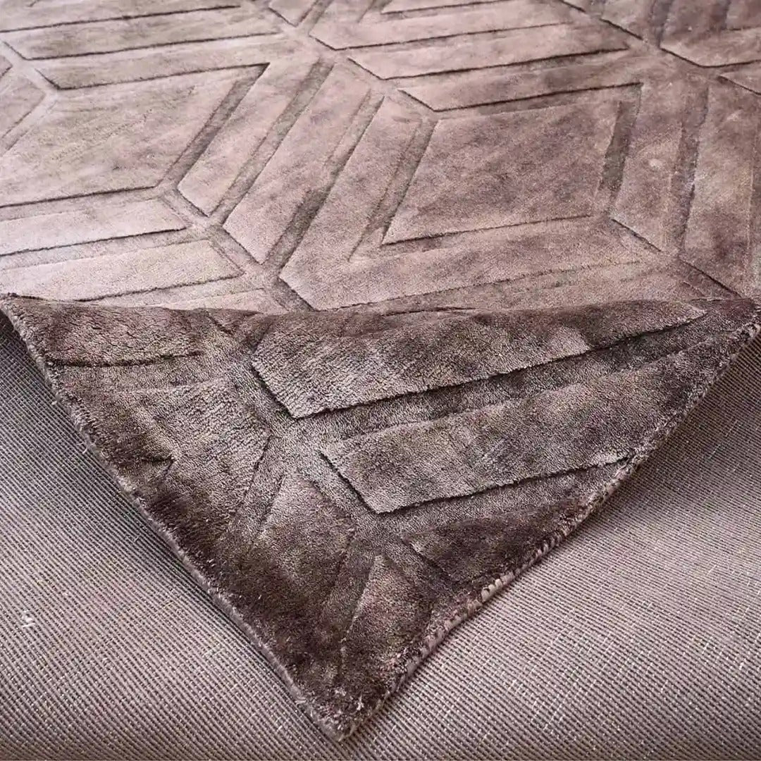 Koberec YOERI hnedý