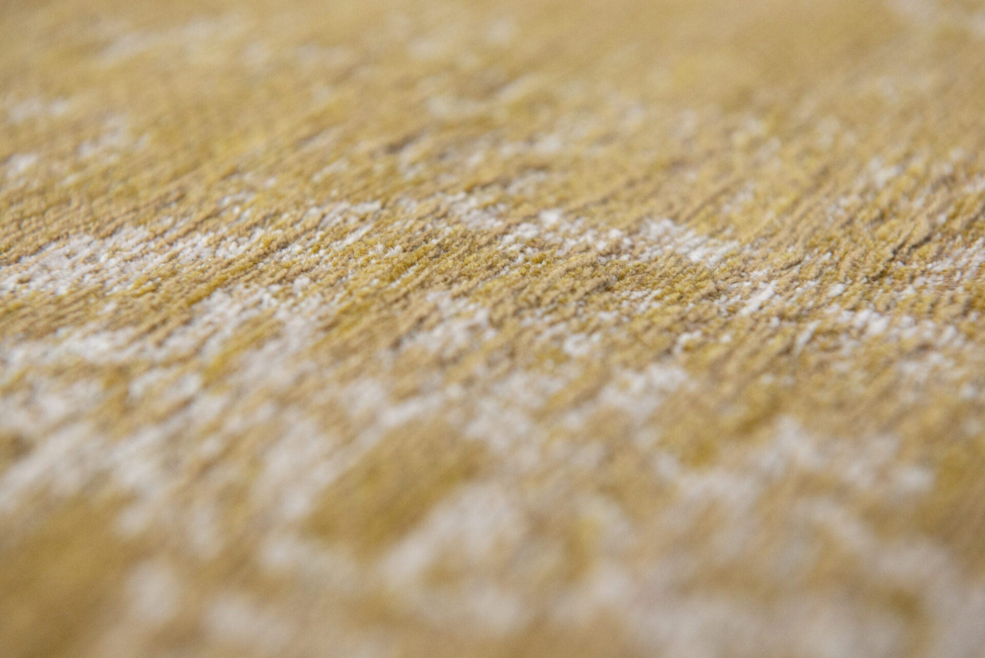 Medallon Spring Moss rug yellow