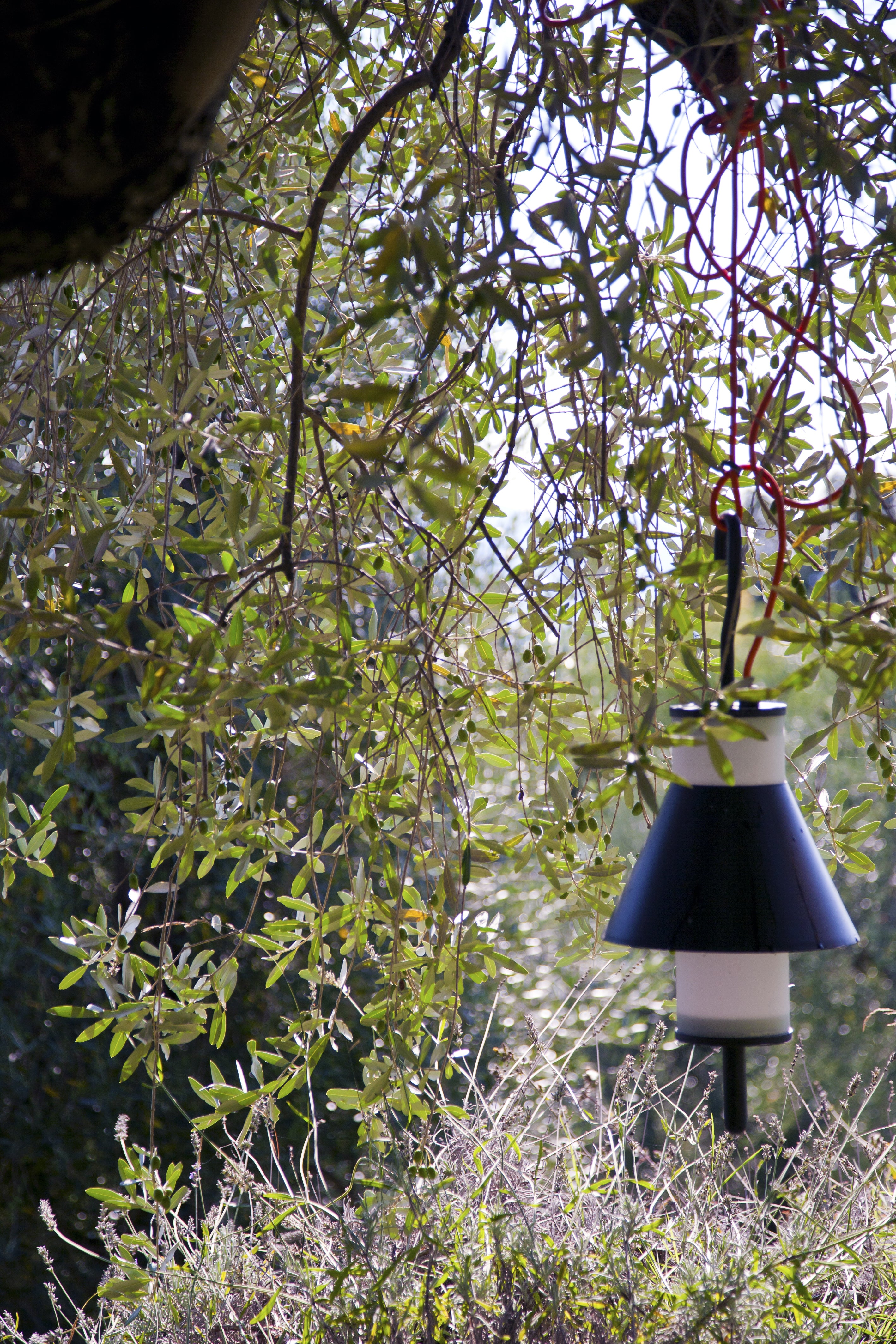 Lampa wisząca zewnętrzna PISTILLO biały