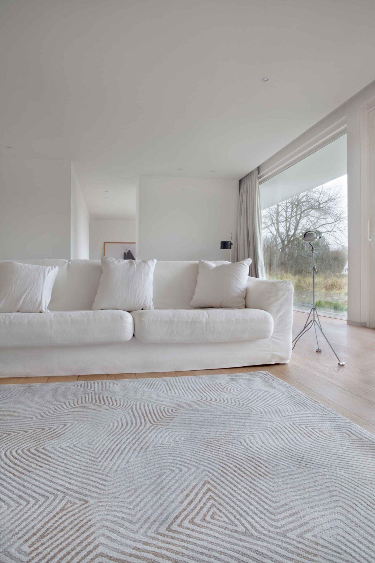 Koberec CORAL OYSTER WHITE bielo-bežový