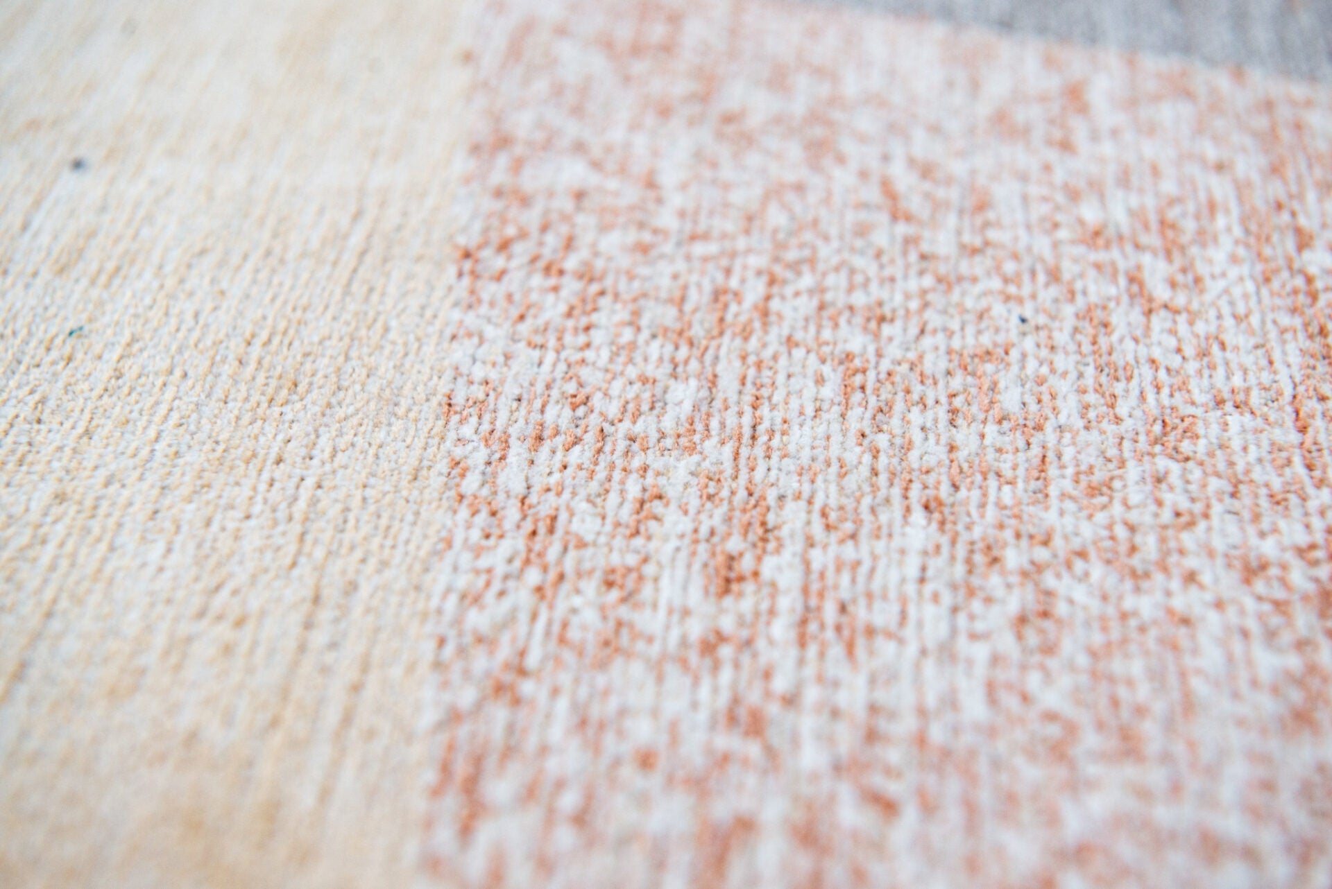 Kruhový koberec SHAPES SECRET béžový