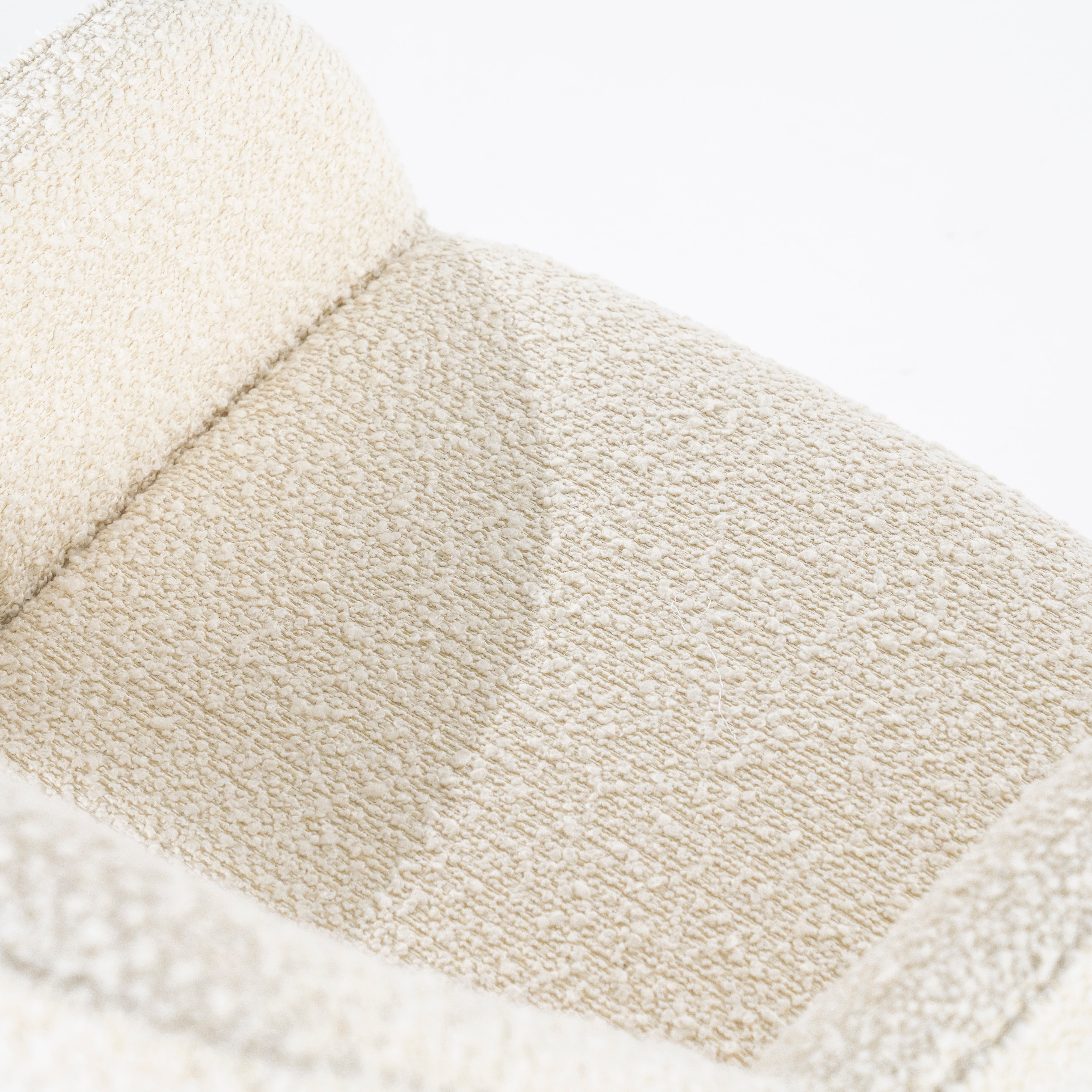 Stolička FABIO béžová s čiernym podstavcom