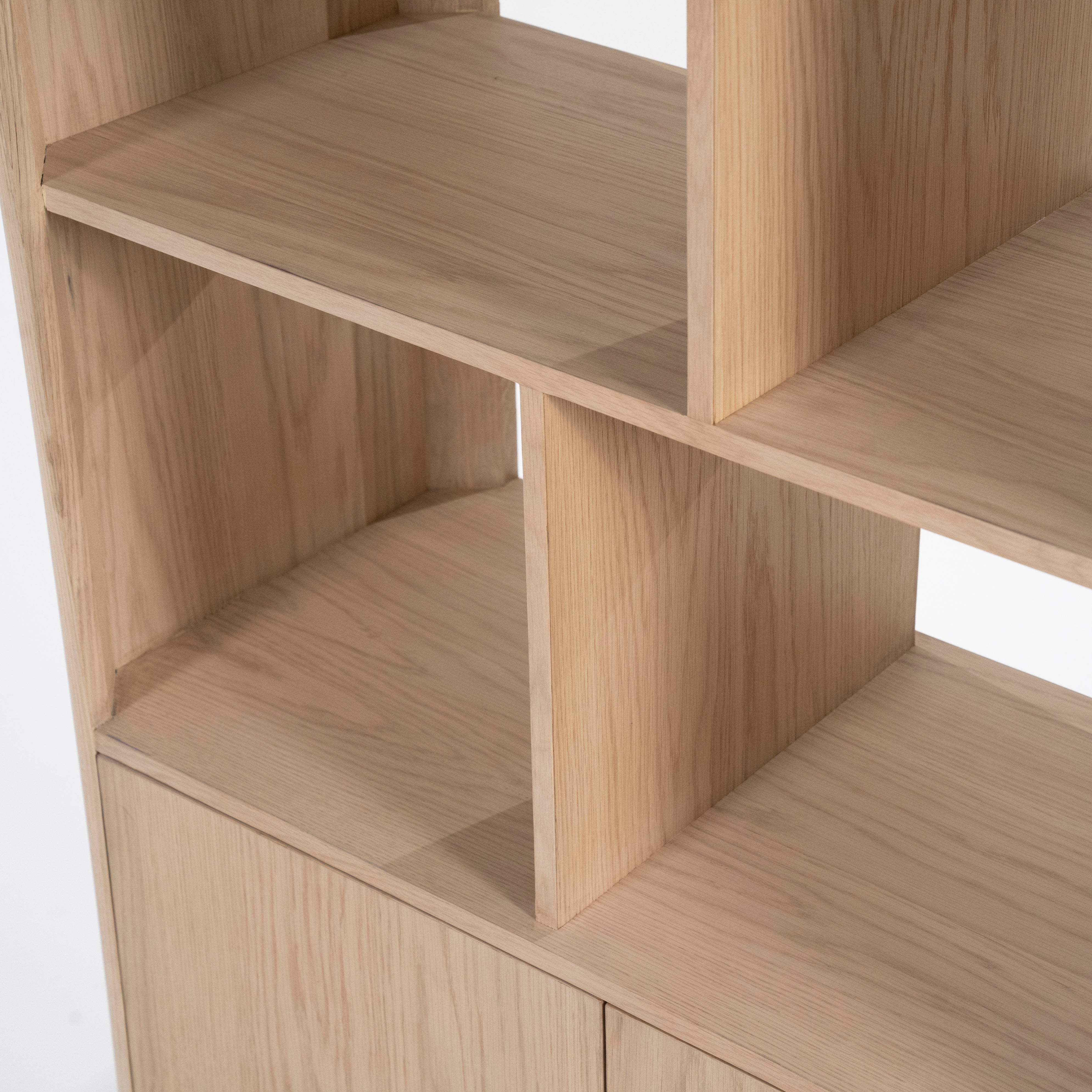 Regál HARVEY dubové drevo