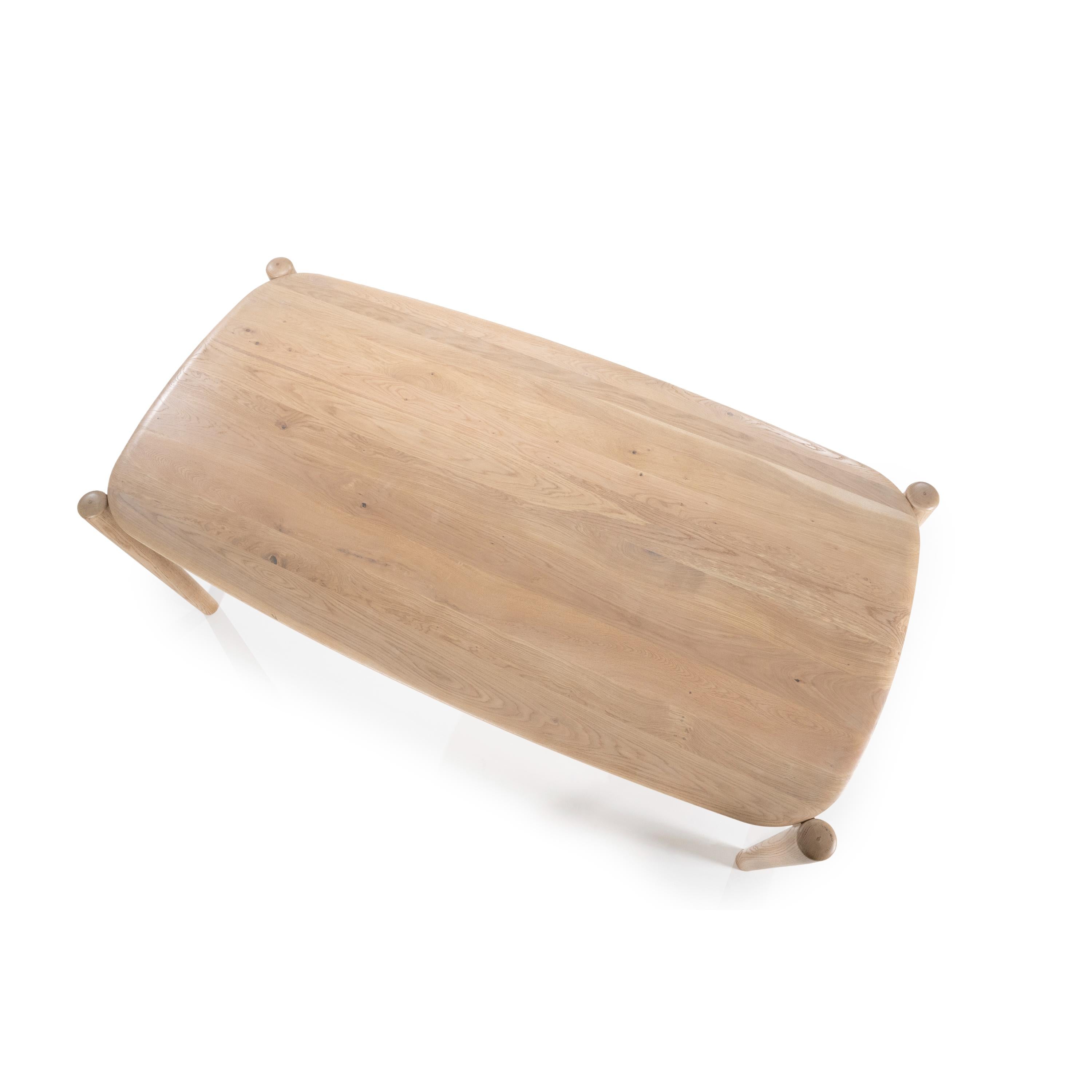 Stôl SELBU z dubového dreva