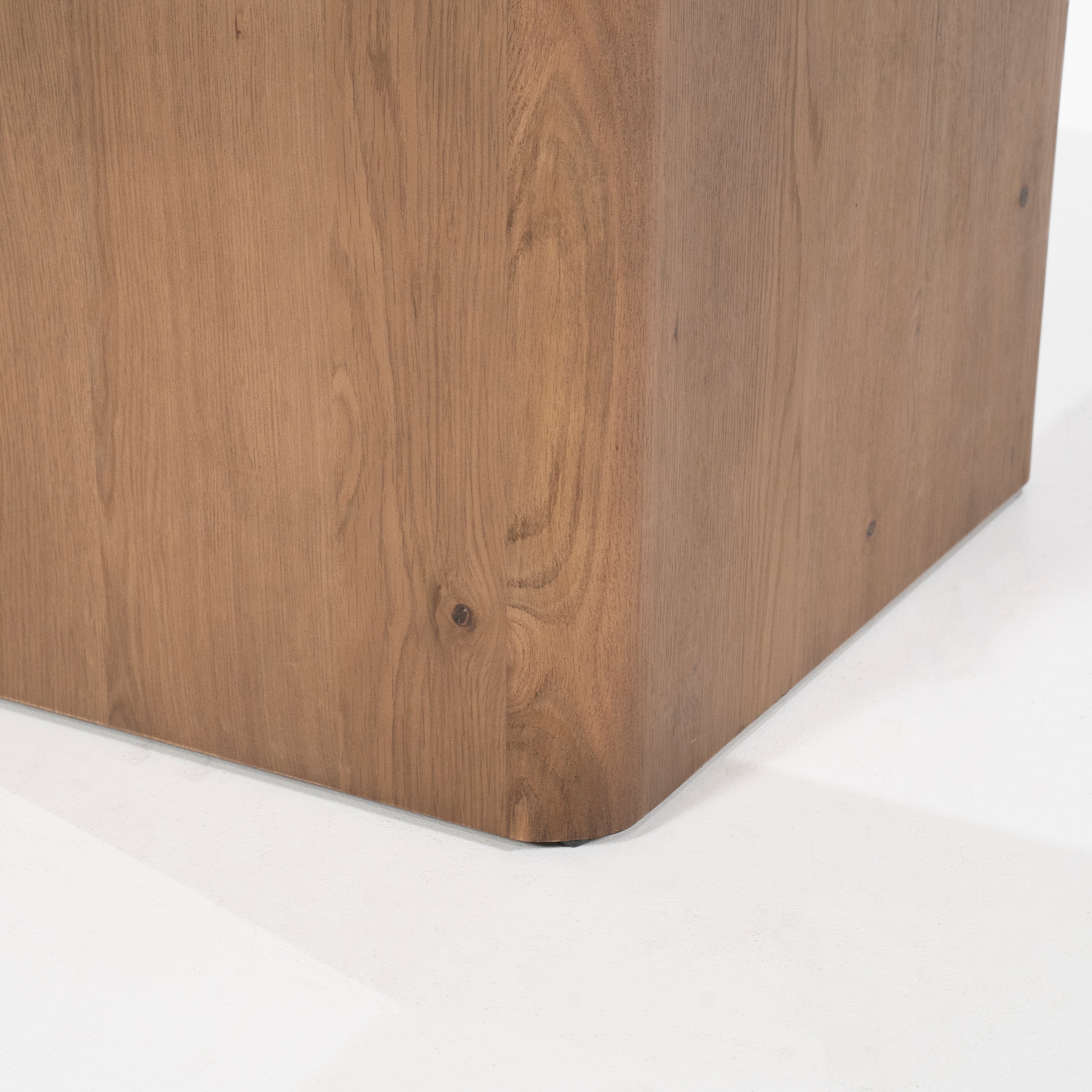 HARMONY Table Dark Oak Wood