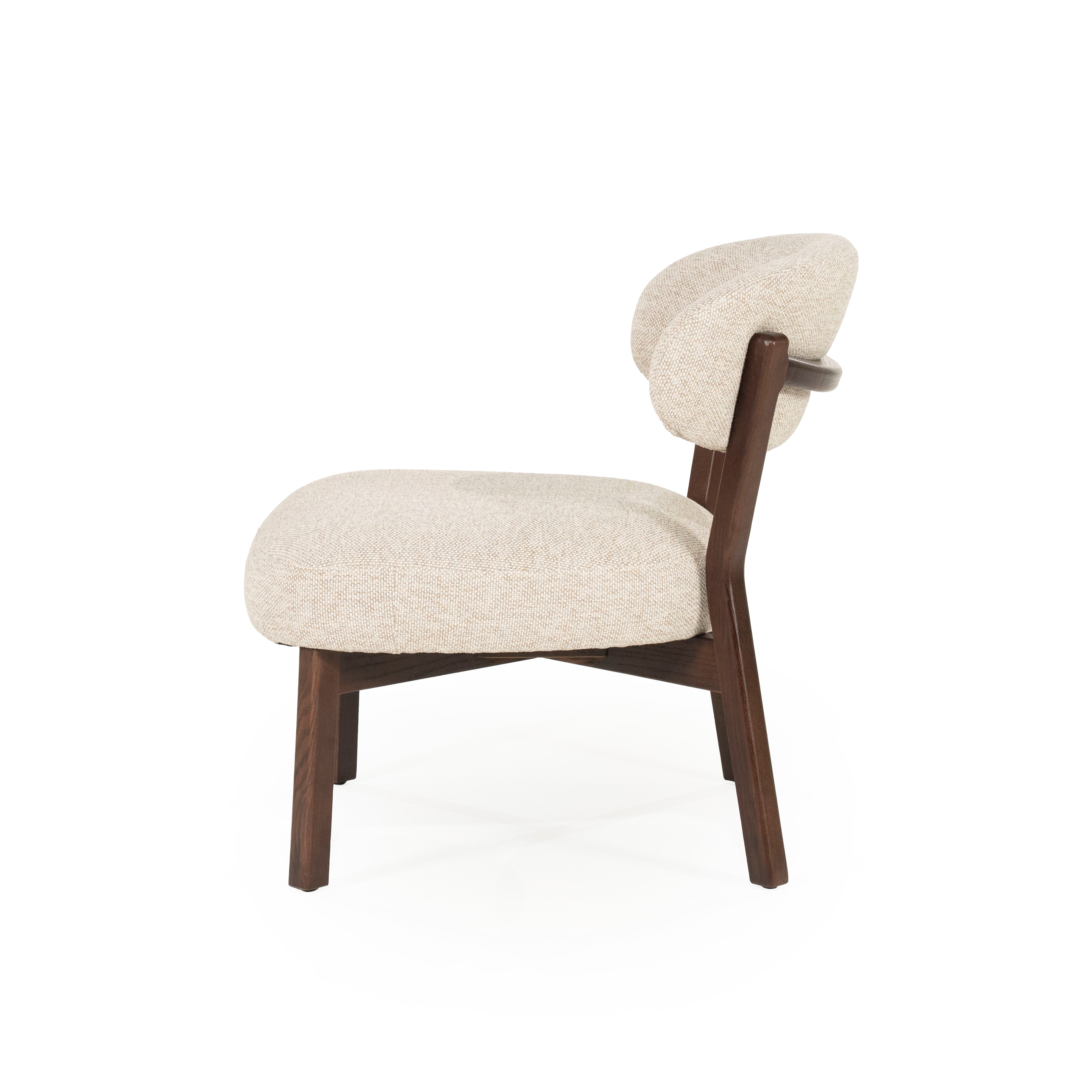 MIKKY Beige Armchair with Dark Wooden Base