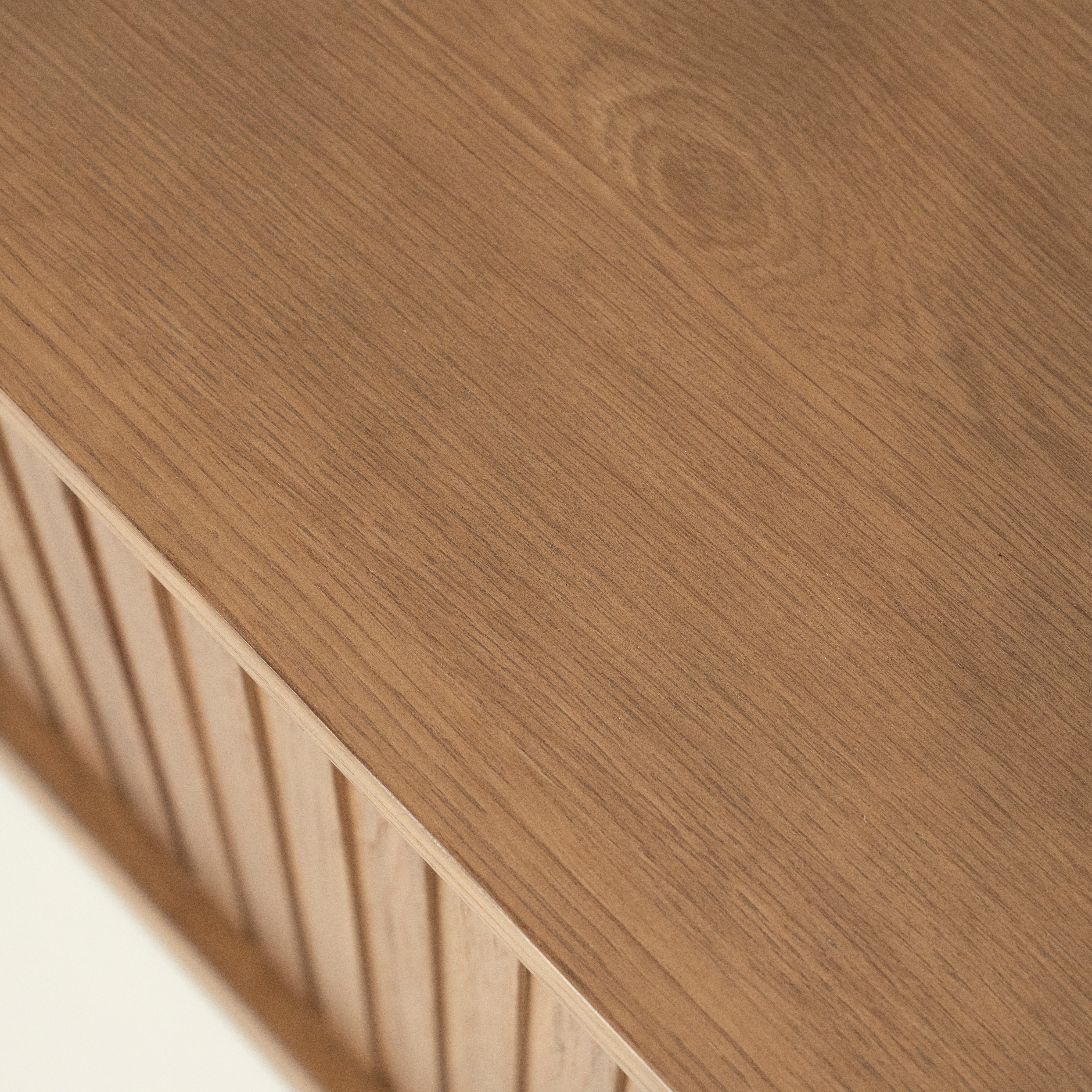 Televízna skrinka MILO tmavé dubové drevo