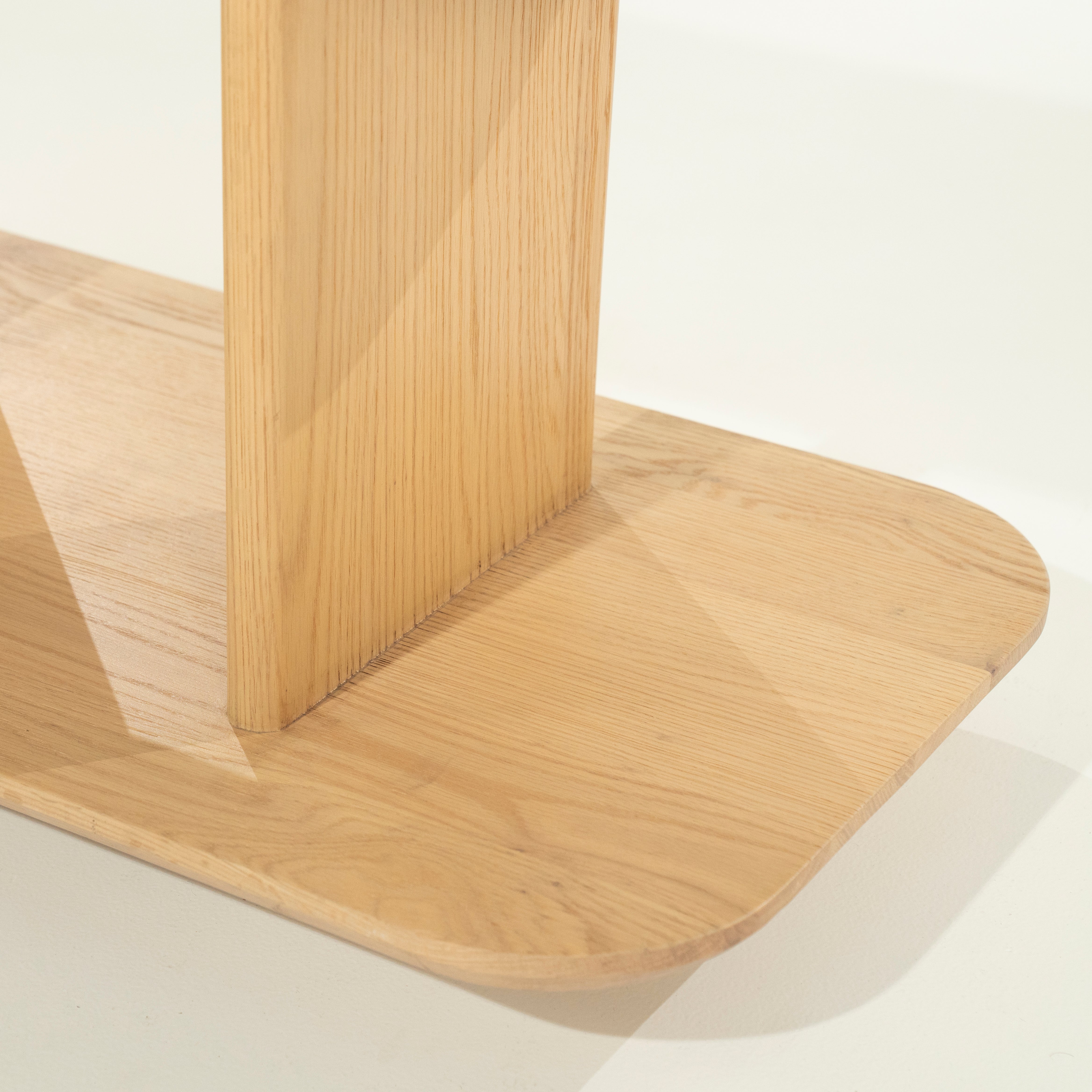 TY Side Table Oak Wood