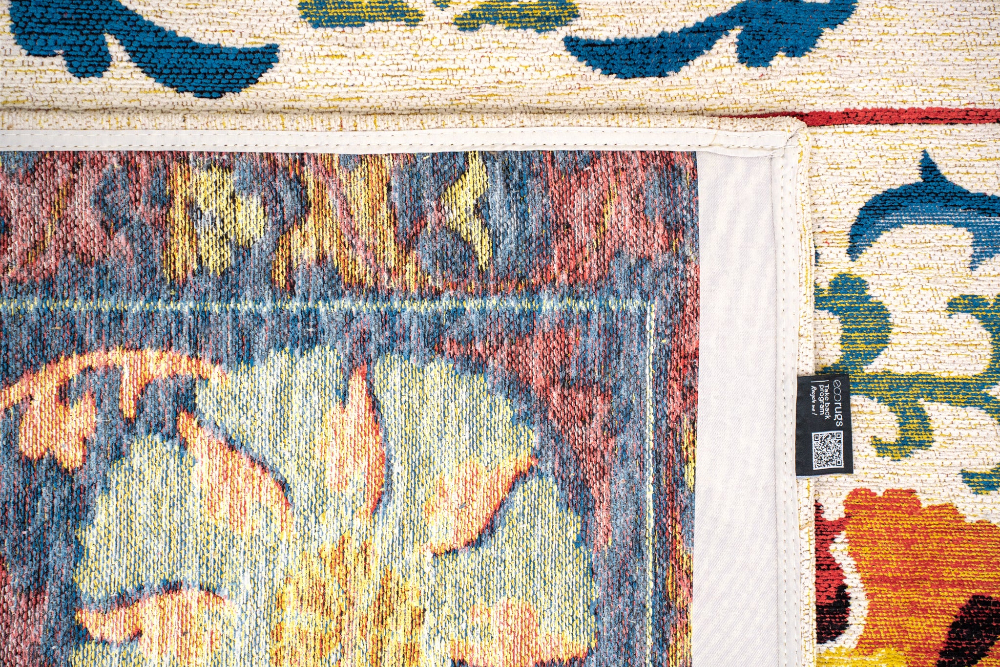 SUZANI ORIGINE beige rug with orange