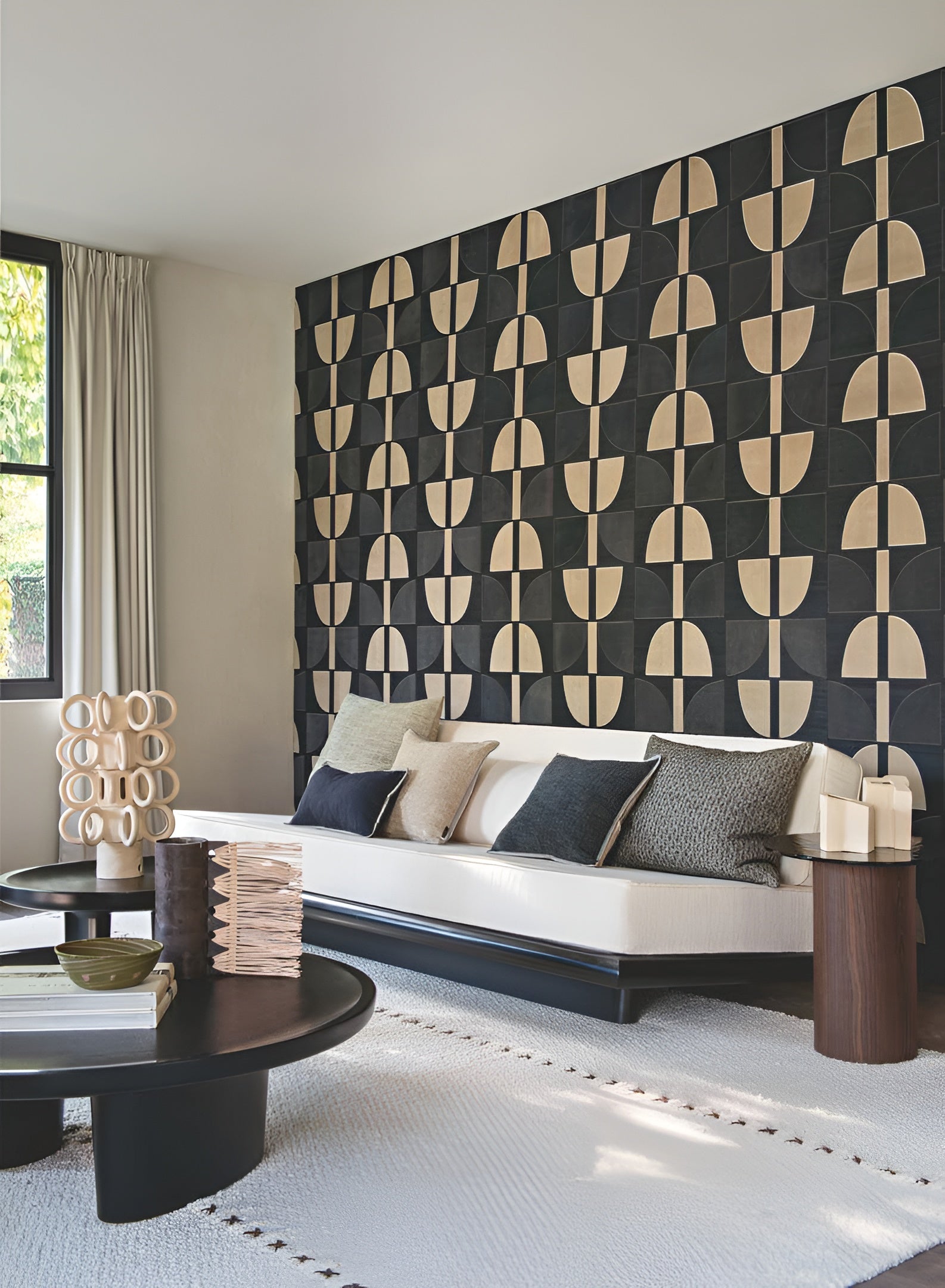 Plant fiber wallpaper with geometric pattern HIKARI - NOIR TAUPE black with bronze and navy