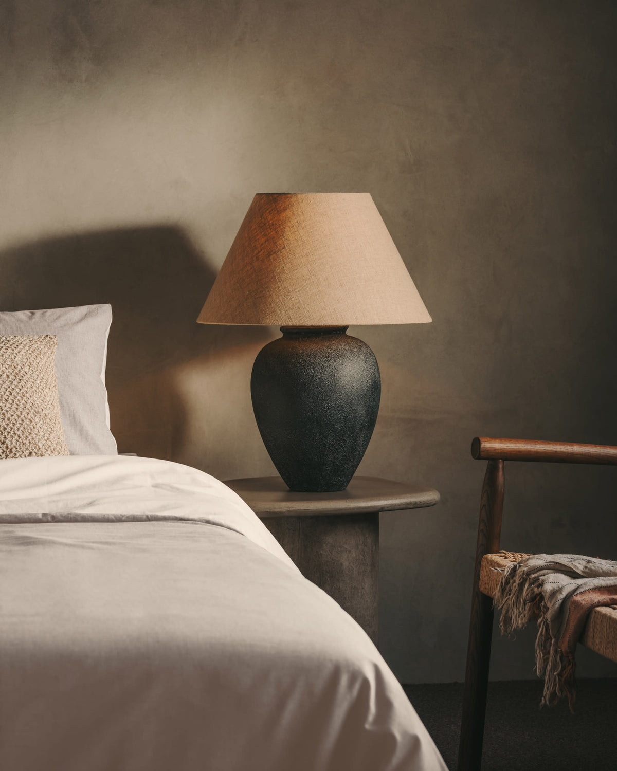 Lampa stołowa MERCADAL czarny ceramika – ujęcie 2