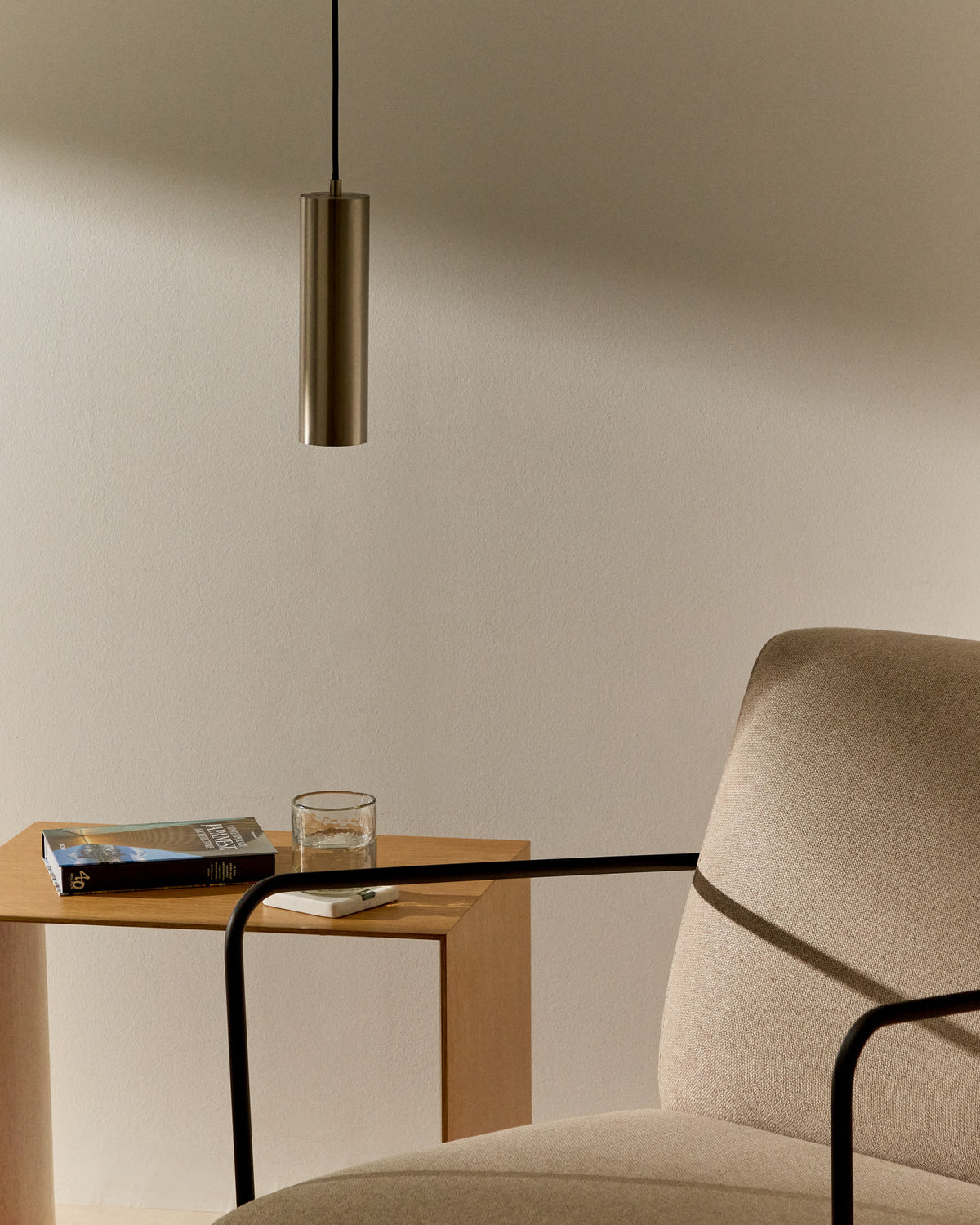 Lampa sufitowa ANDIA srebrny aluminium – ujęcie 2