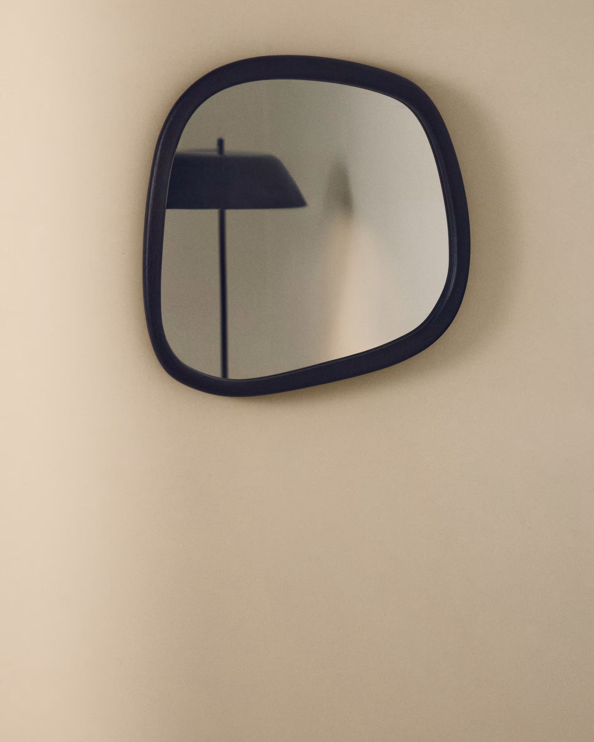 ALURA Mirror Black Teak Wood