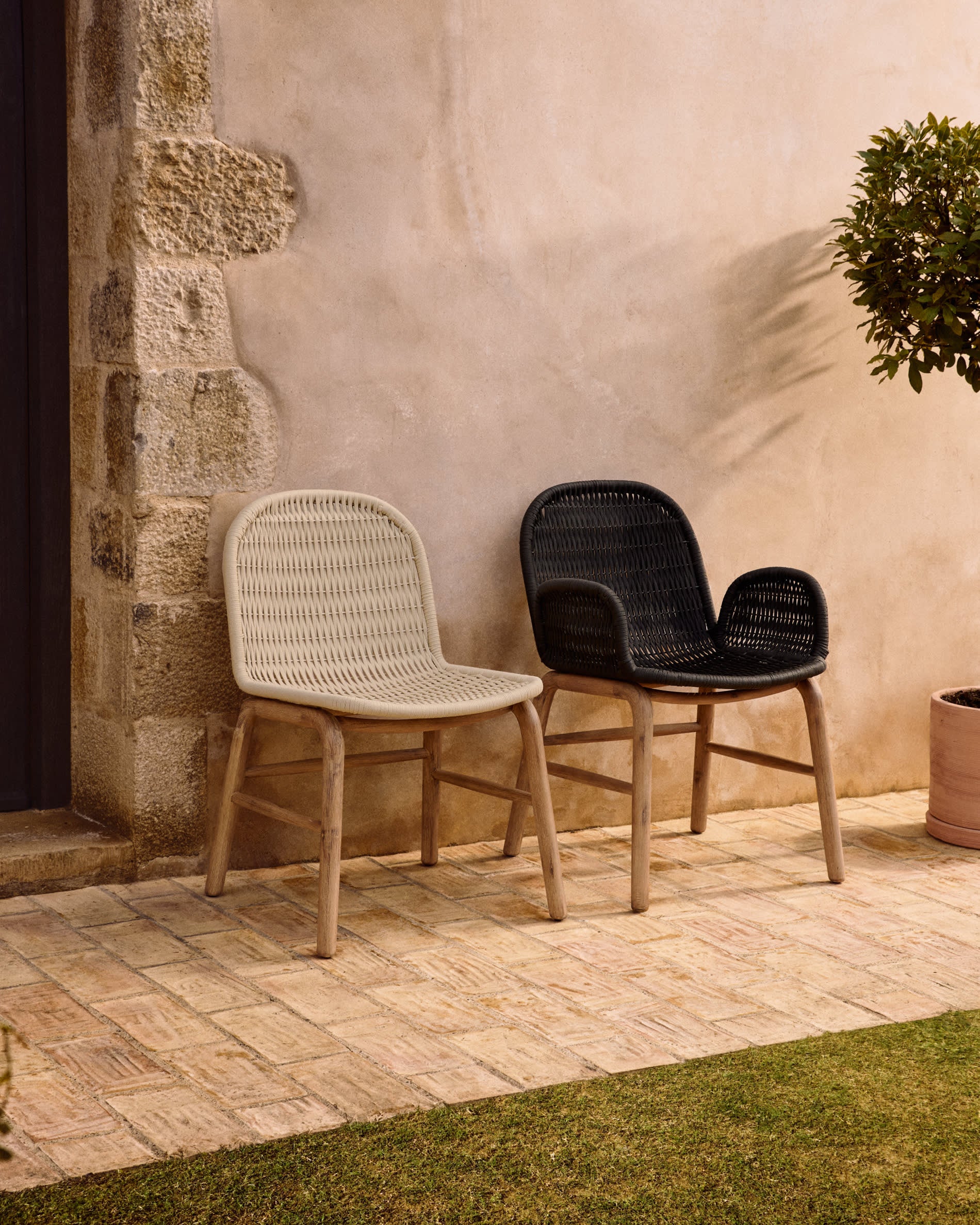 ALIPA Ecru Garden Chair