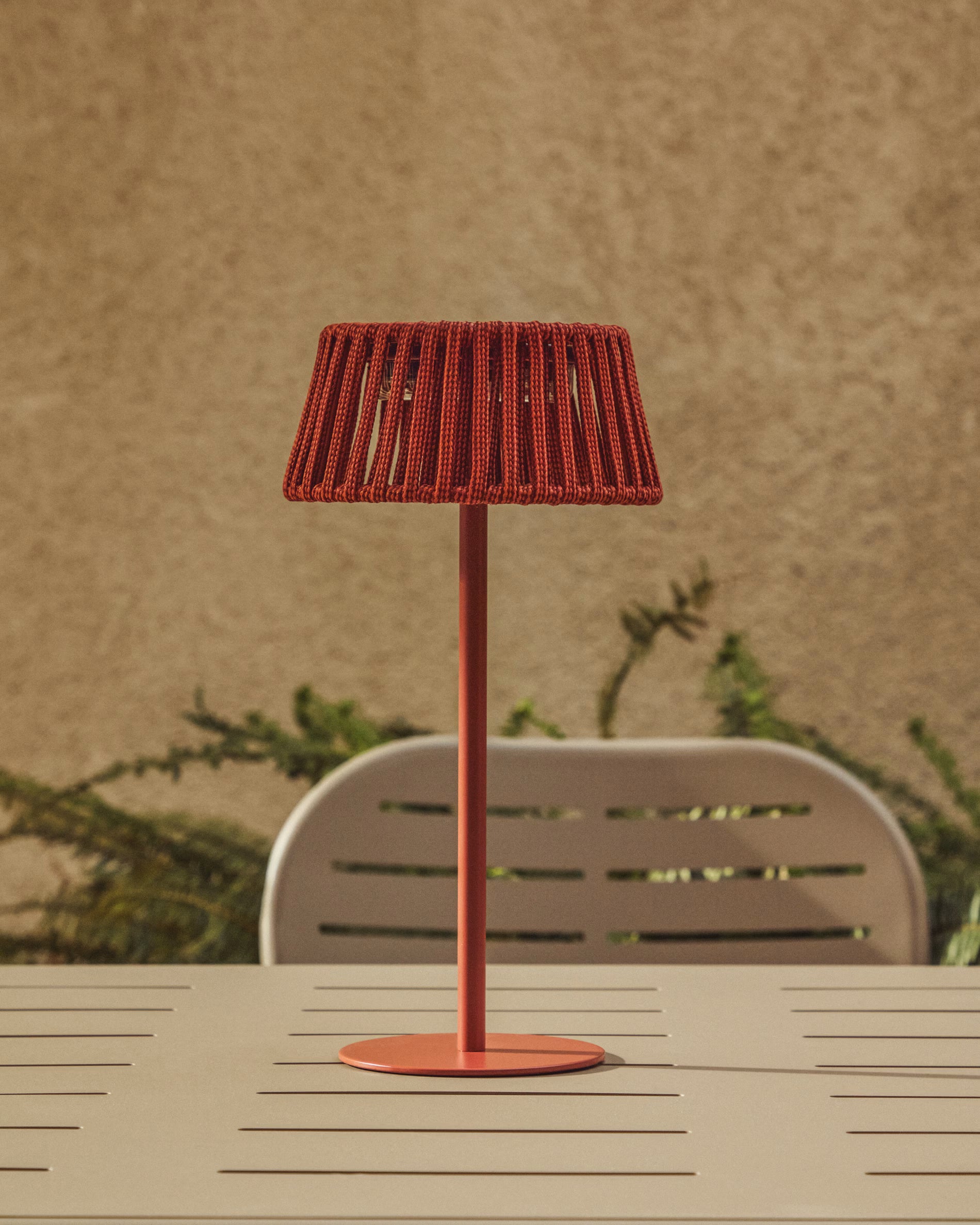 Solárna záhradná lampa ALDET terakota
