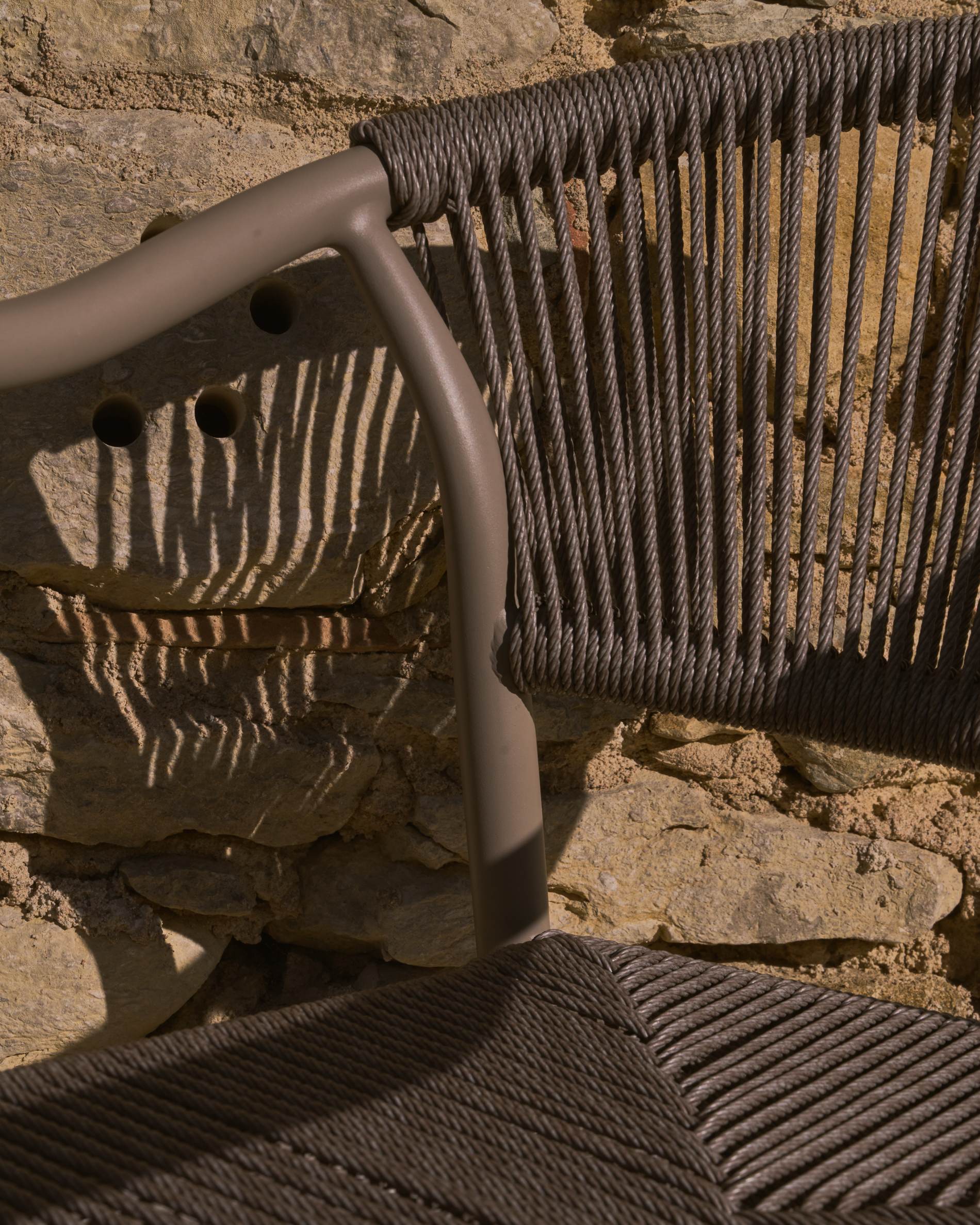 Záhradná stolička LIVADIA taupe