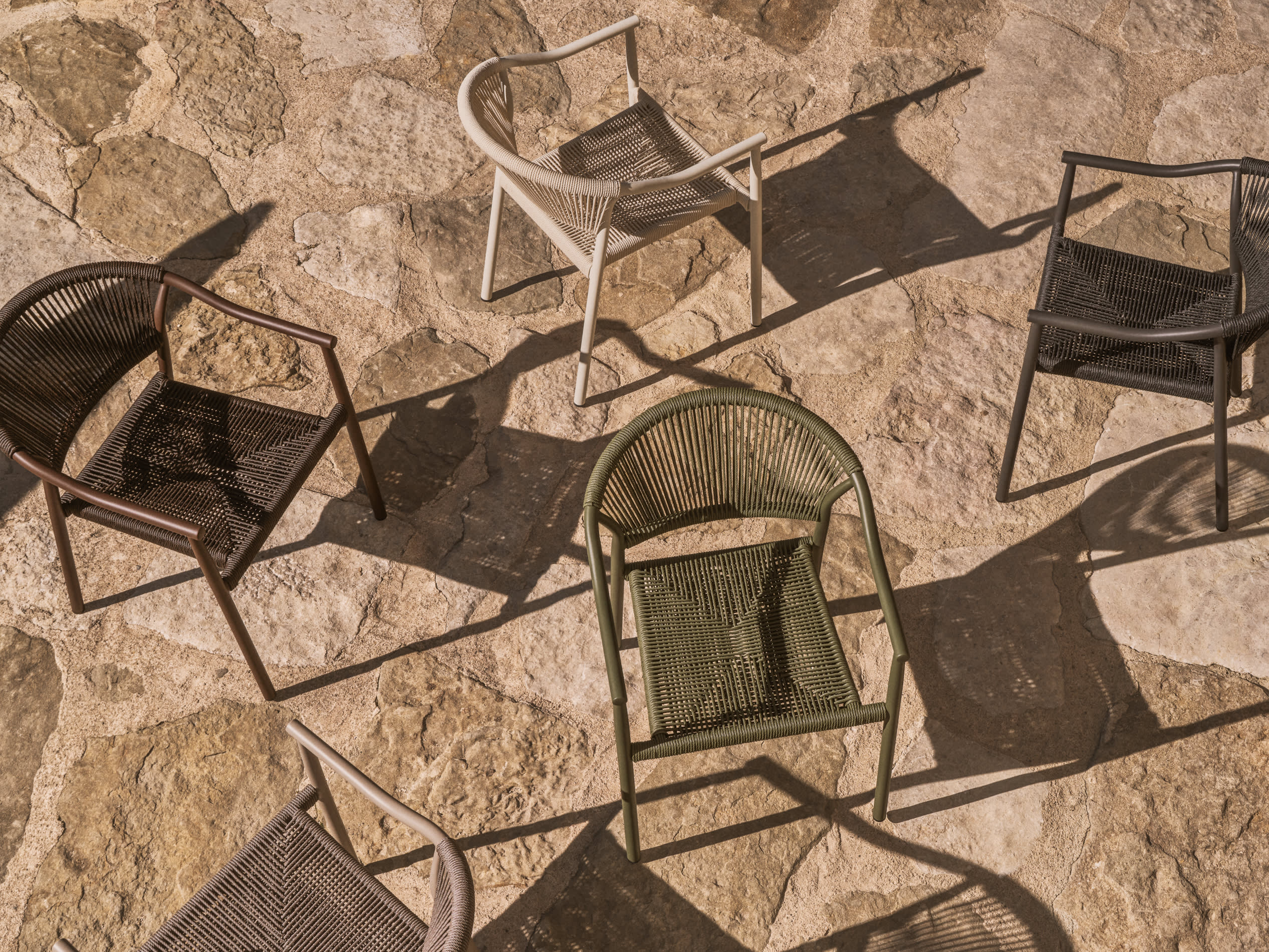 Záhradná stolička LIVADIA grafitová