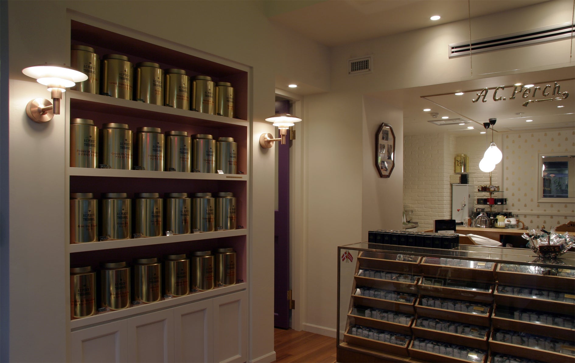 MOSER white pendant lamp