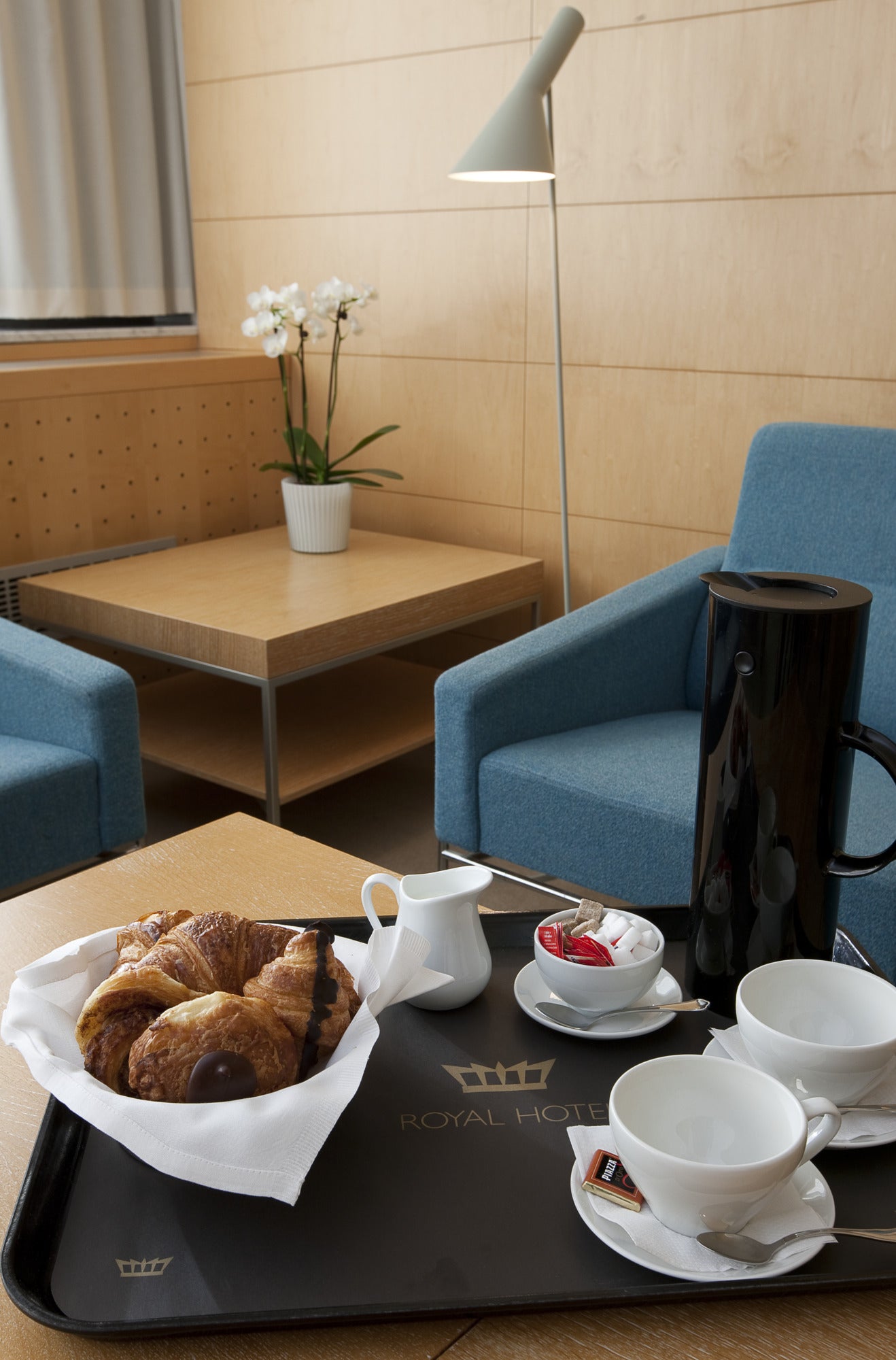 Stojaca lampa AJ petrol