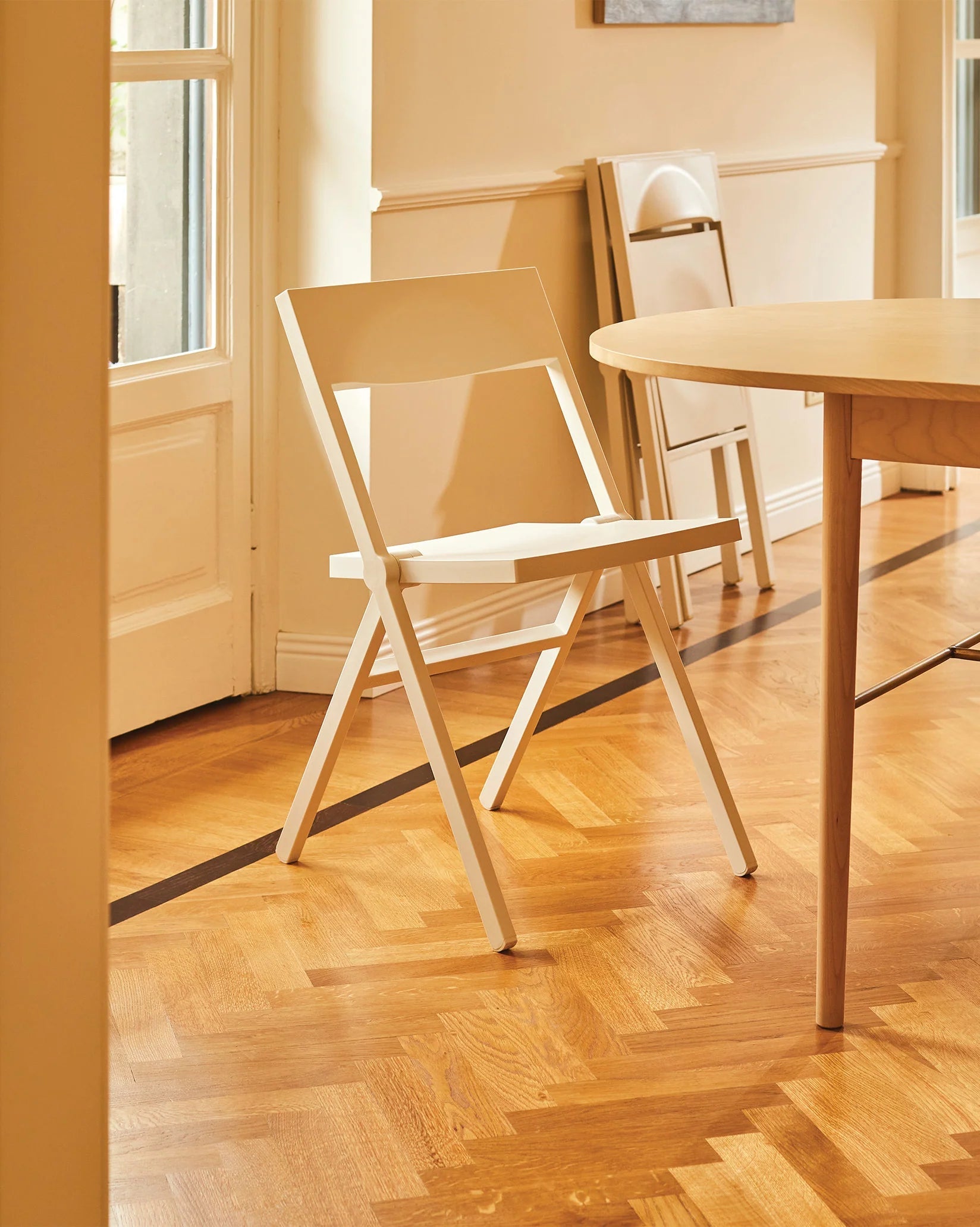 Skladacia stolička PIANA biela