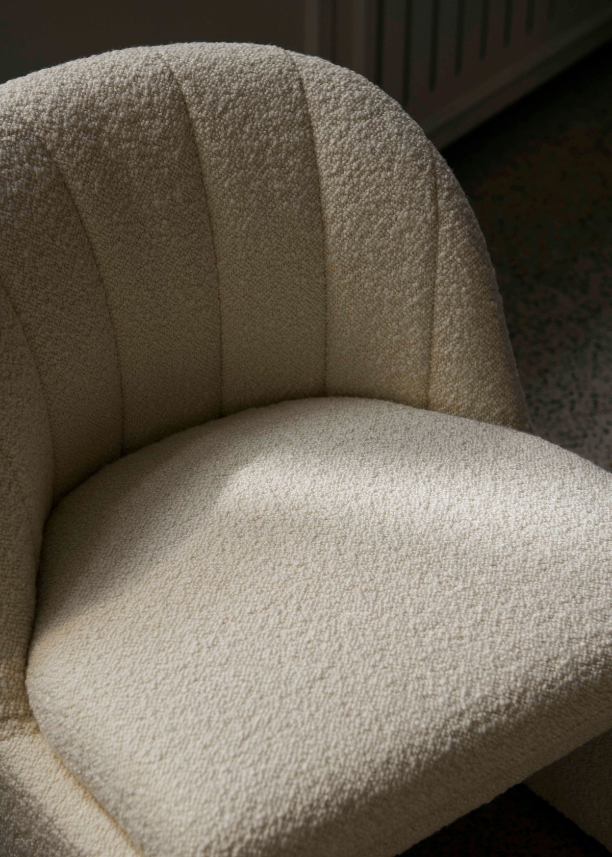 Fotel LOAFER SC107 čalúnený