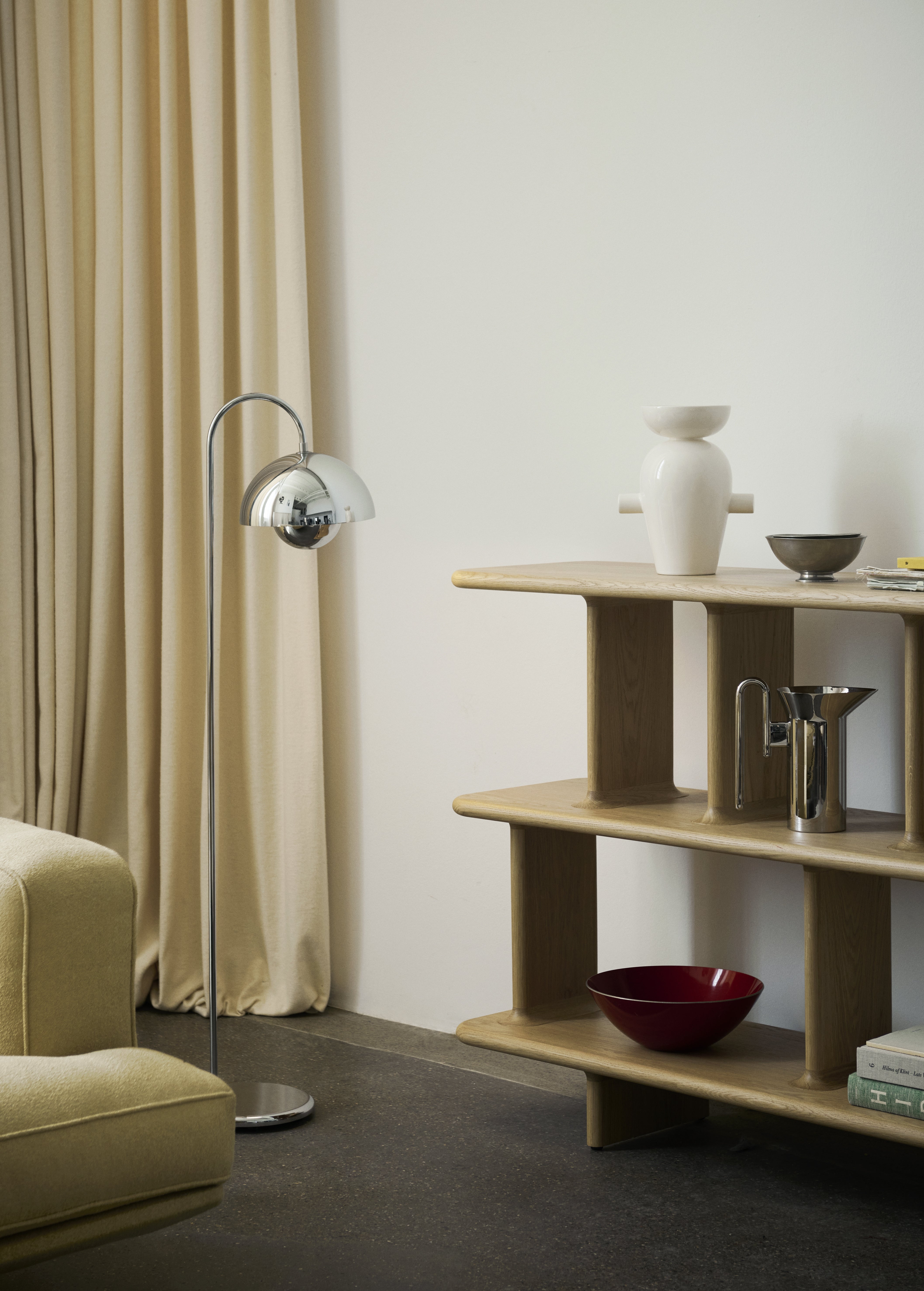 Lampa podlahová FLOWERPOT VP12 chrómovaná