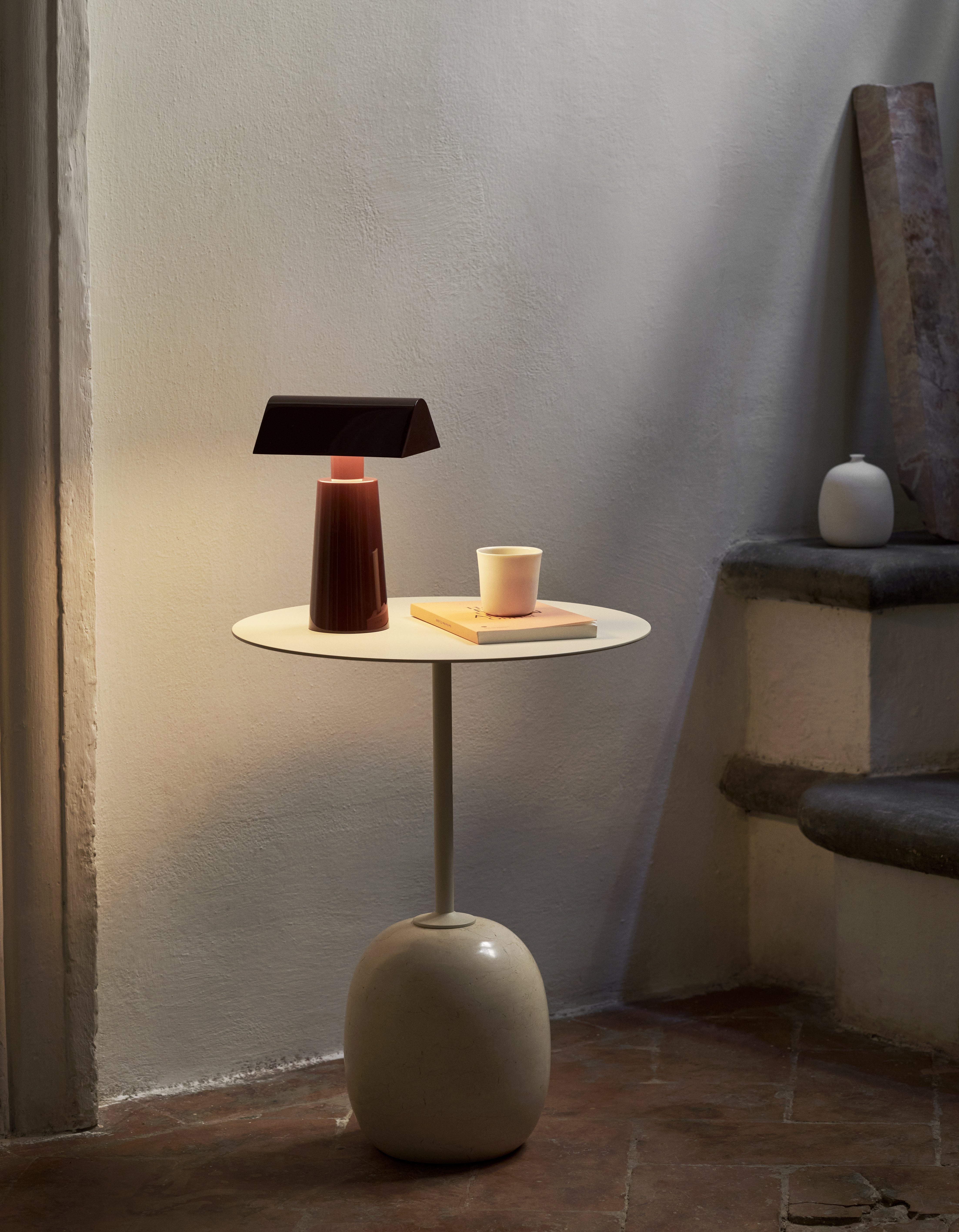 Prenosná lampa CARET MF1 bordová
