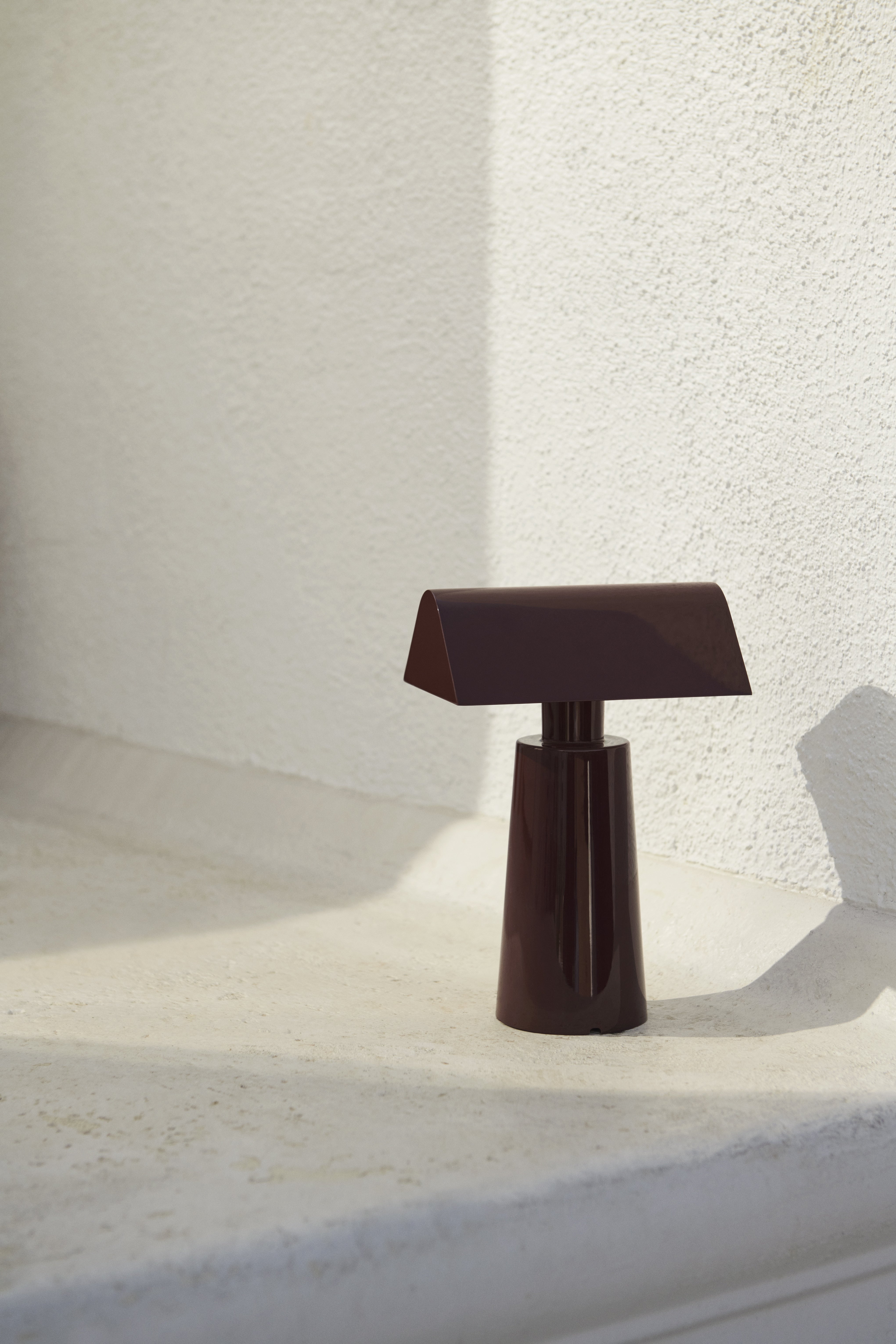 Prenosná lampa CARET MF1 bordová