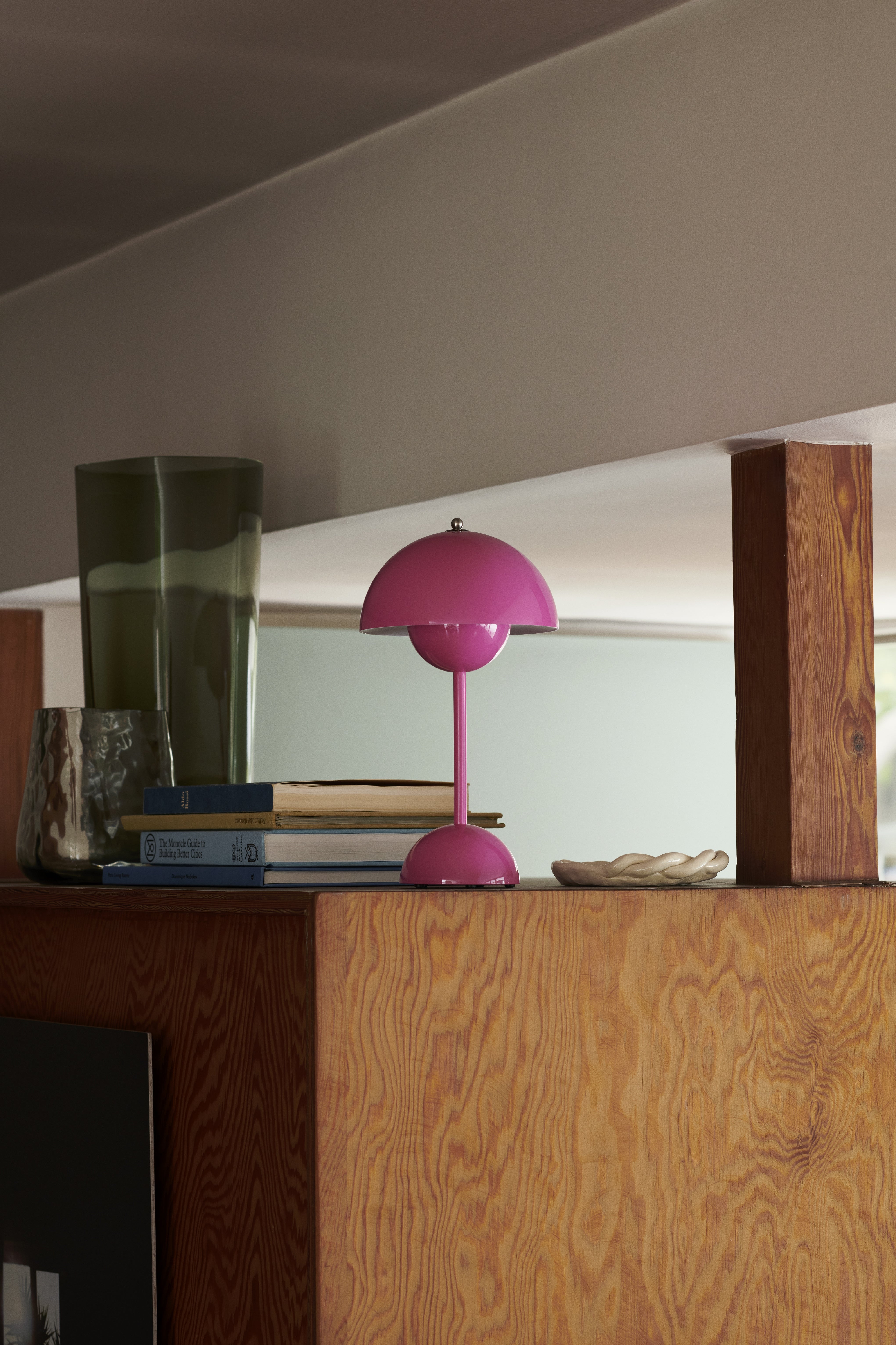 Prenosná lampa FLOWERPOT VP9 fuksiová
