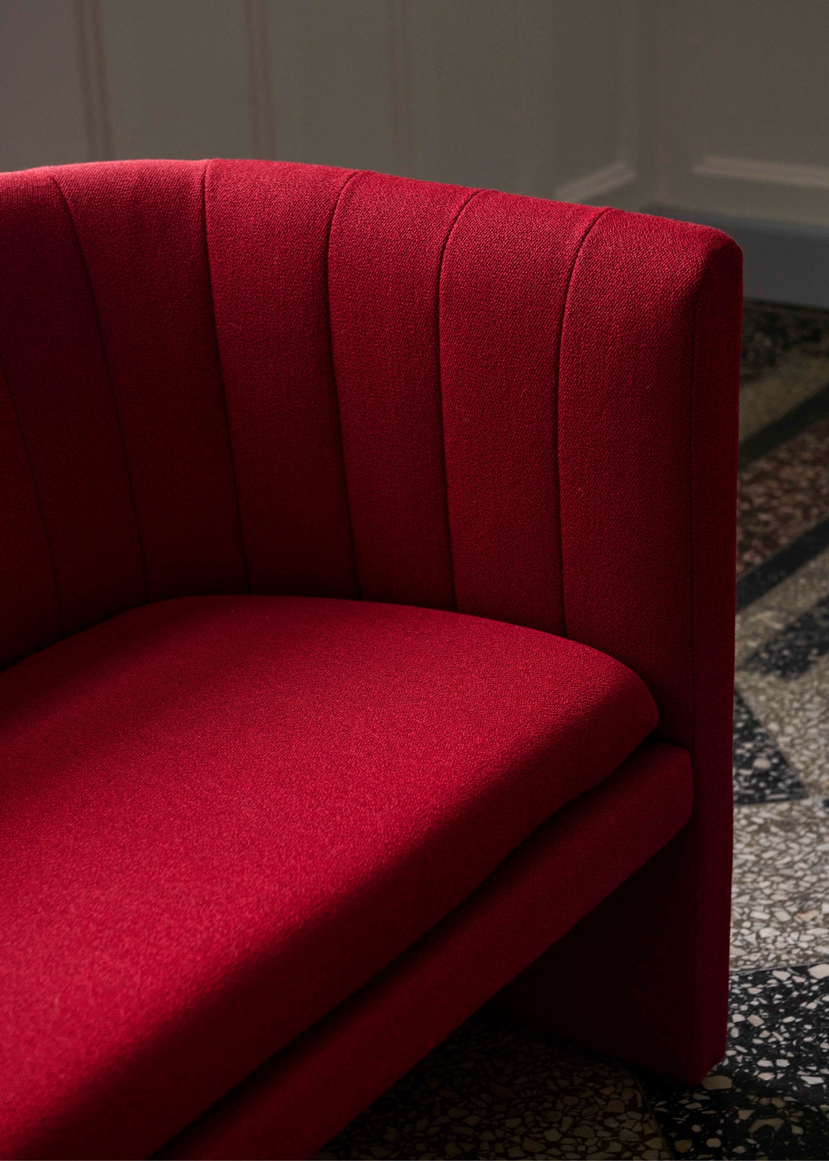 Sofa pre 2 osoby LOAFER SC25 čalúnená