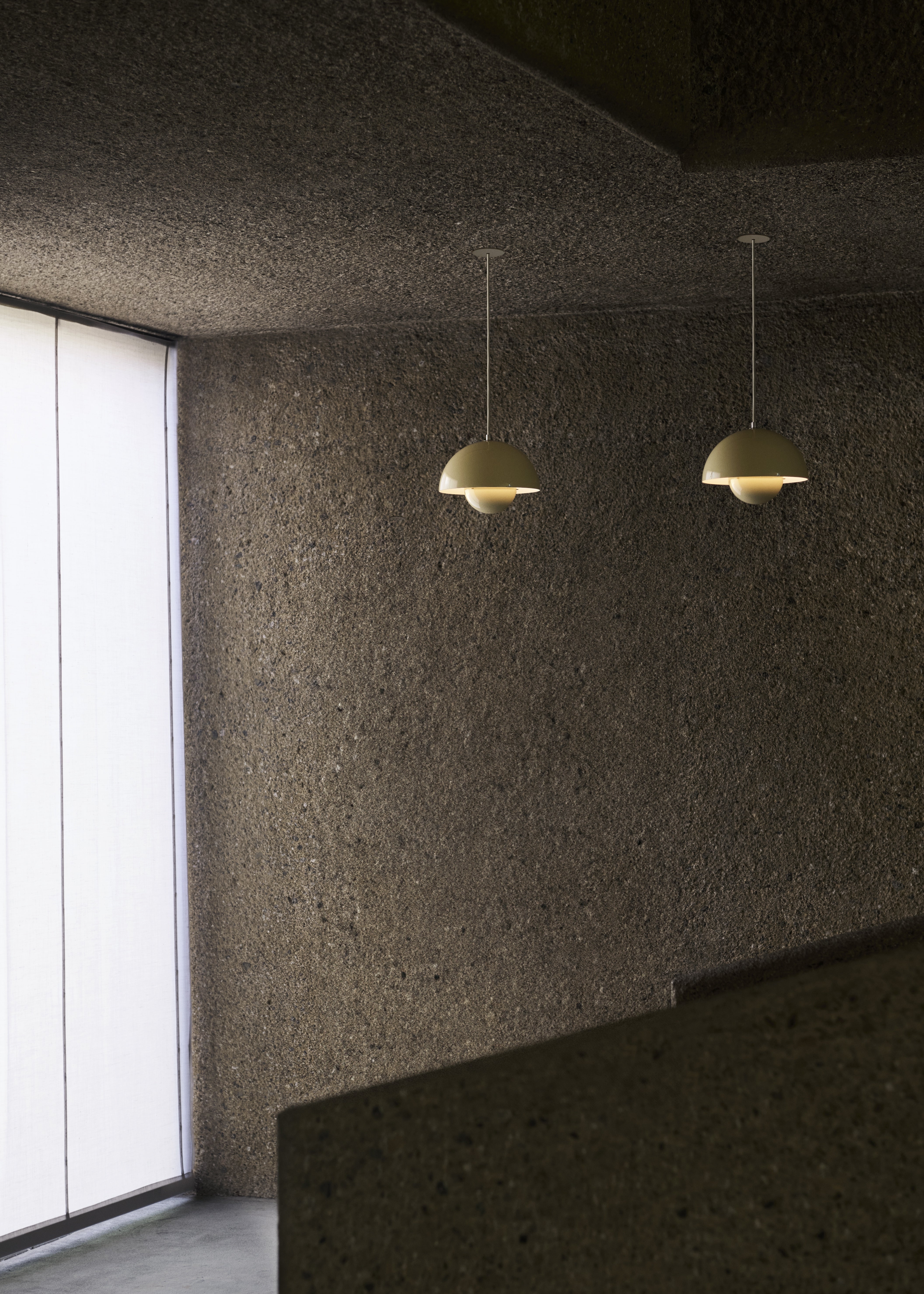 Lampa visiacá FLOWERPOT slonová kosť