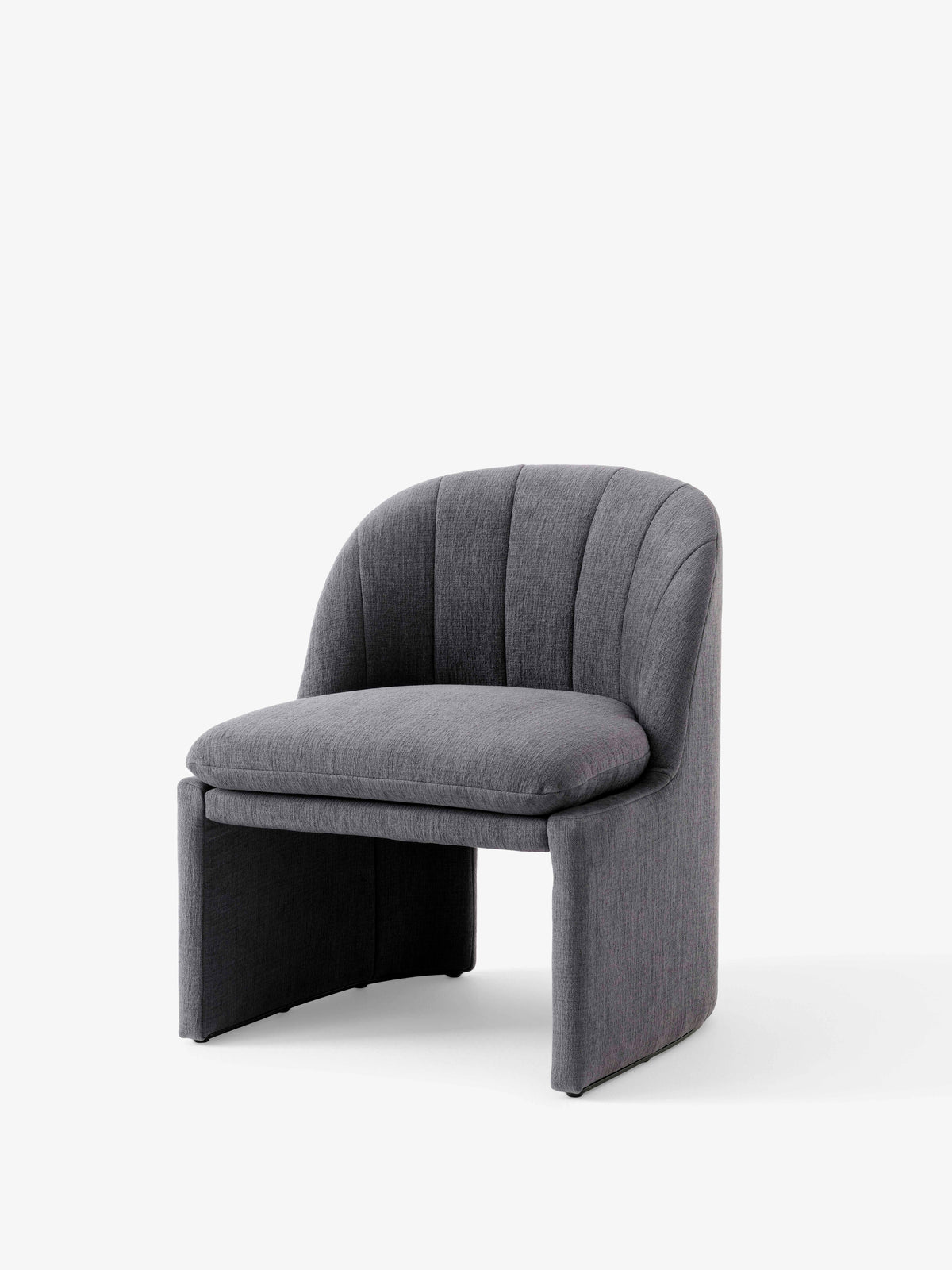 Fotel LOAFER SC107 čalúnený