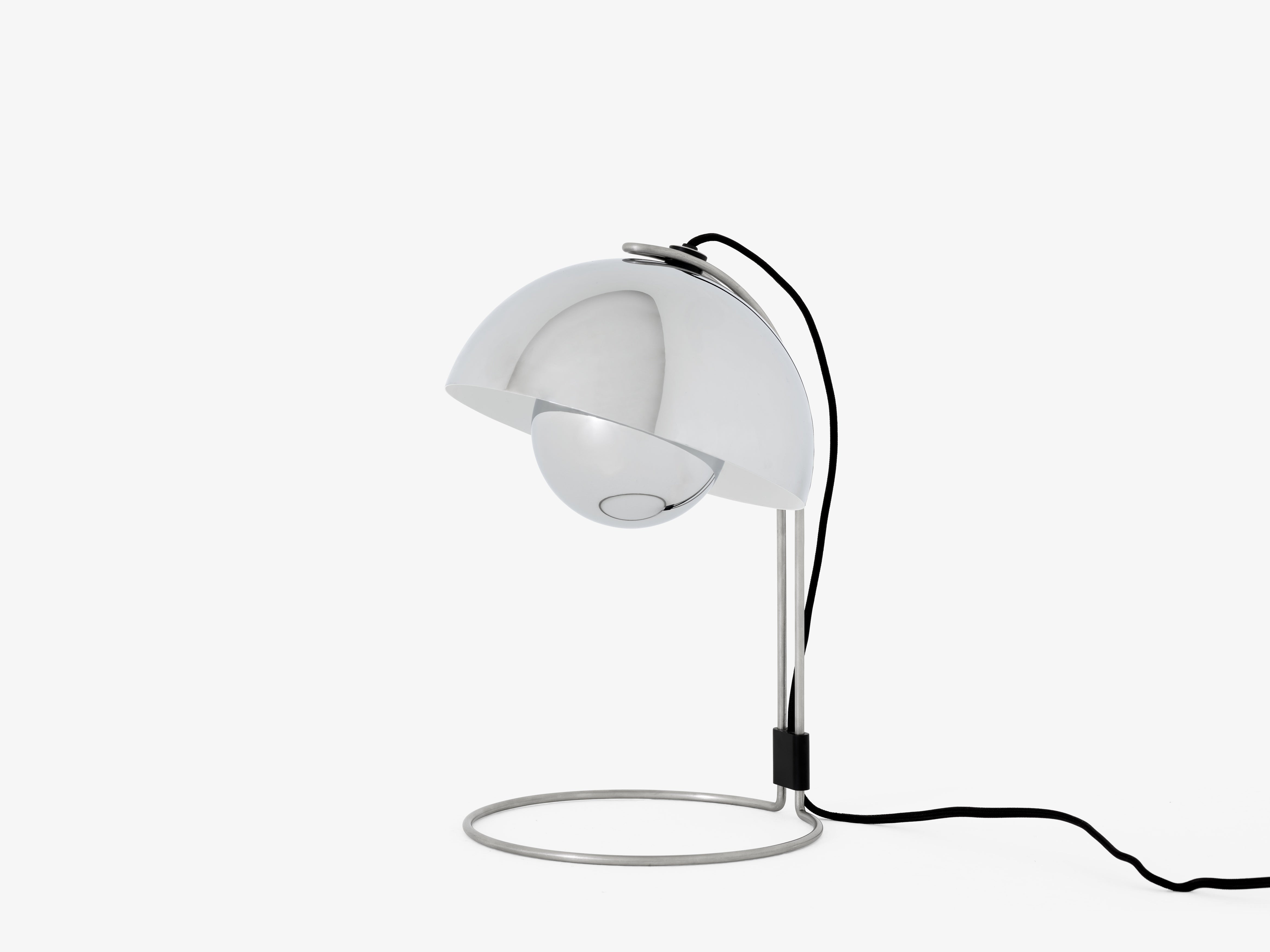 Stolná lampa FLOWERPOT VP4 chrómovaná