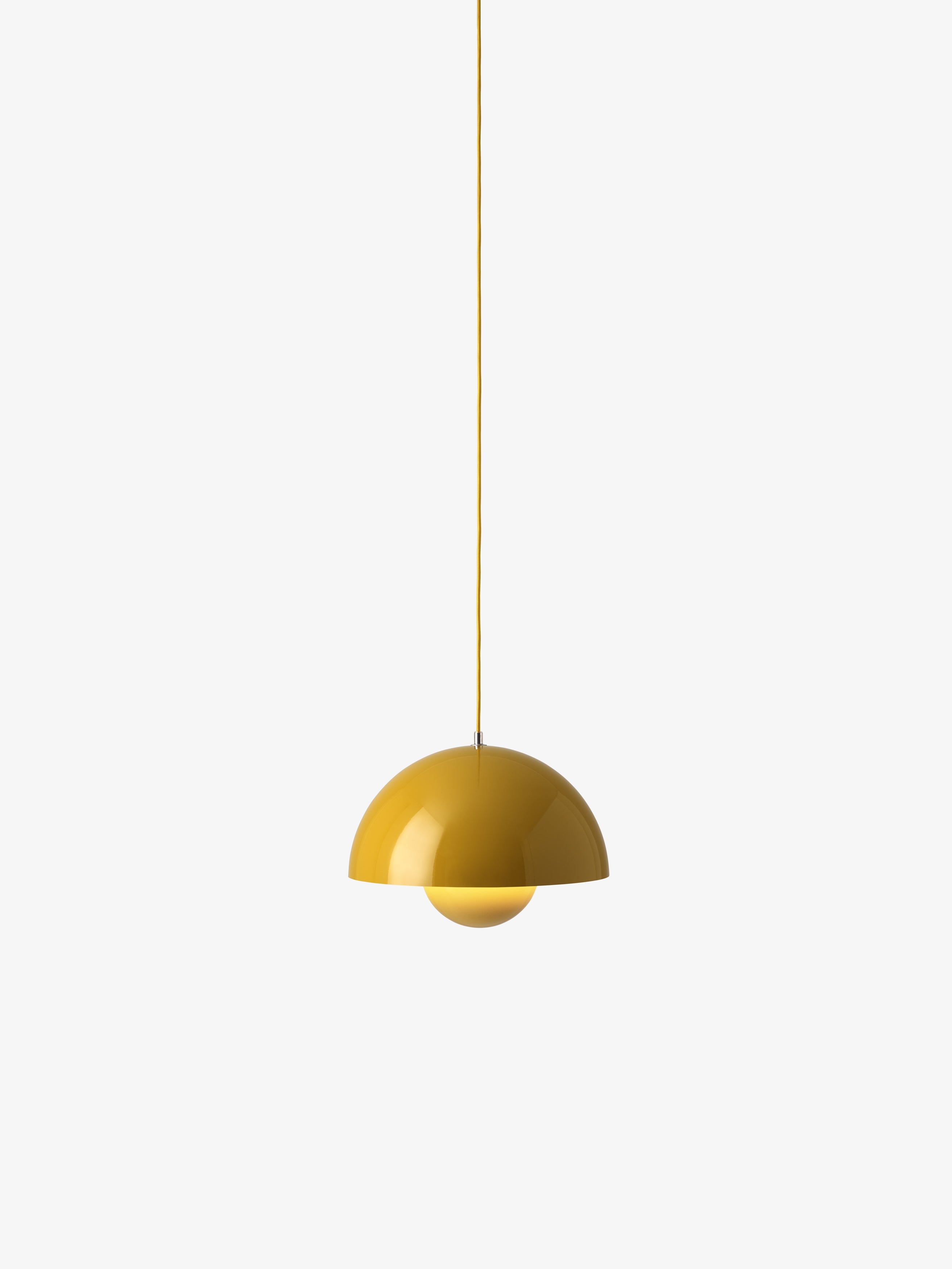 Lampa visiacá FLOWERPOT v horčicovej farbe