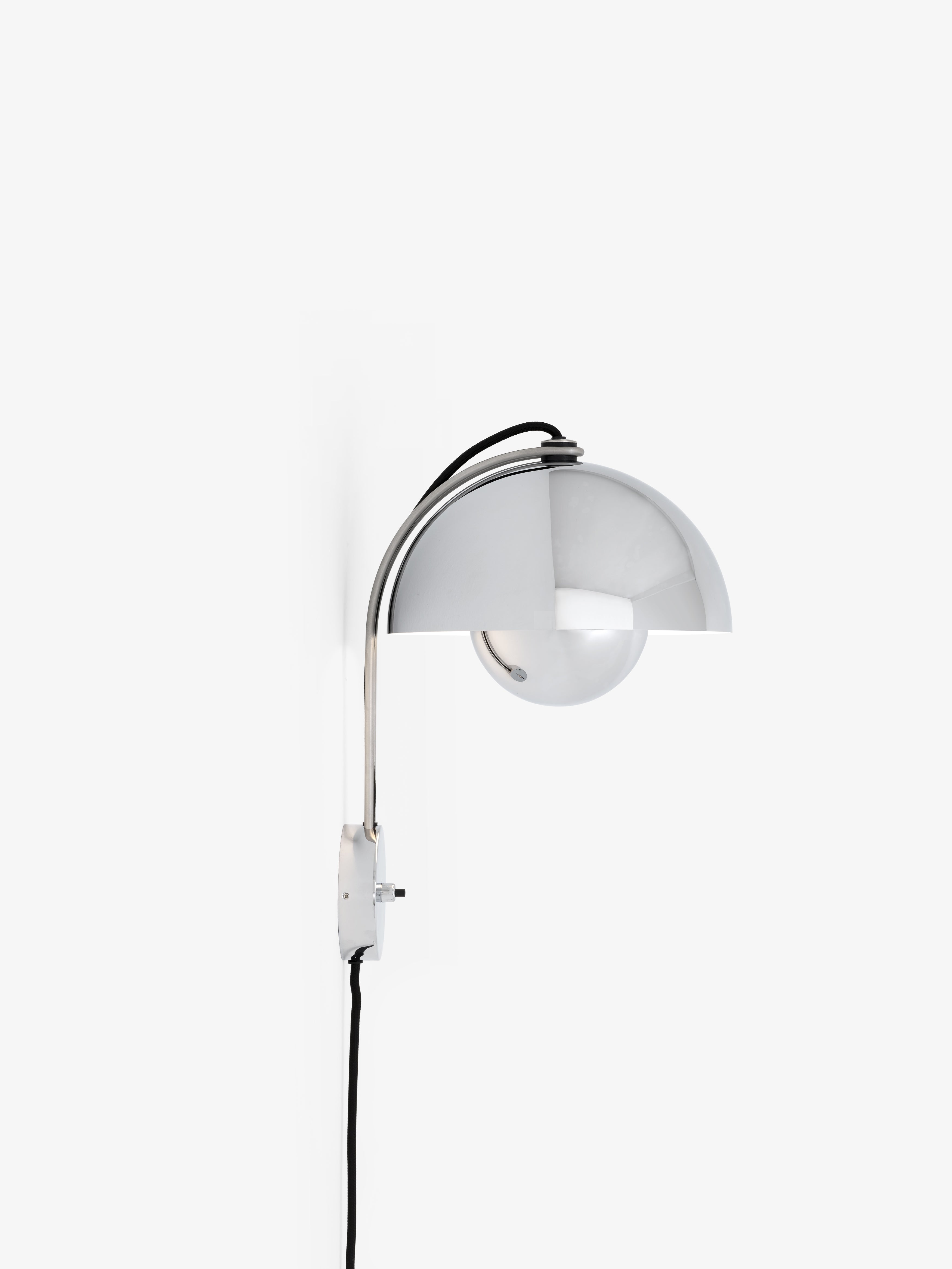 Nástenná lampa FLOWERPOT VP8 chrómová