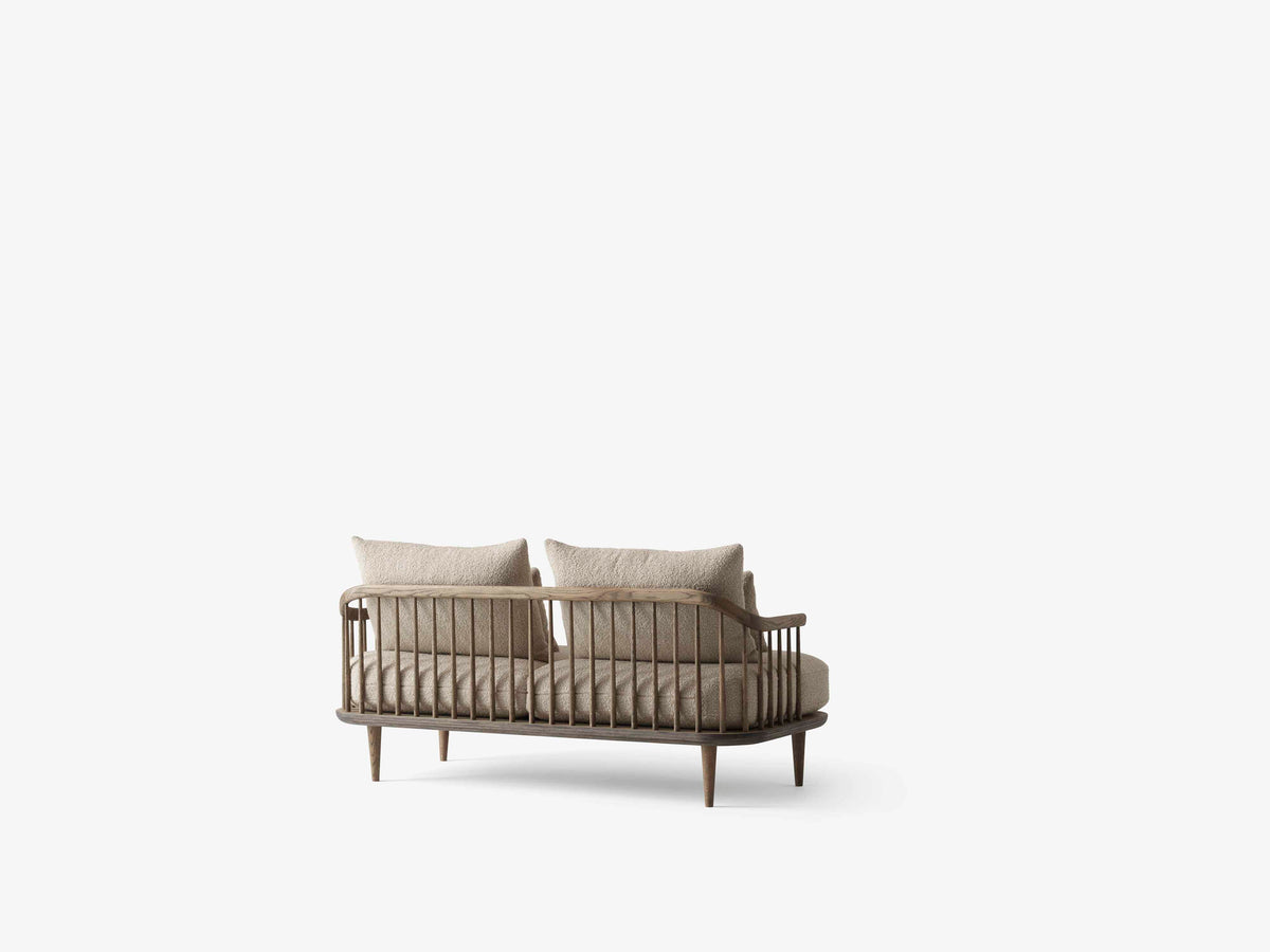 Sofa pre 2 osoby FLY SC2 čalúnená s dymovým dubovým podstavcom