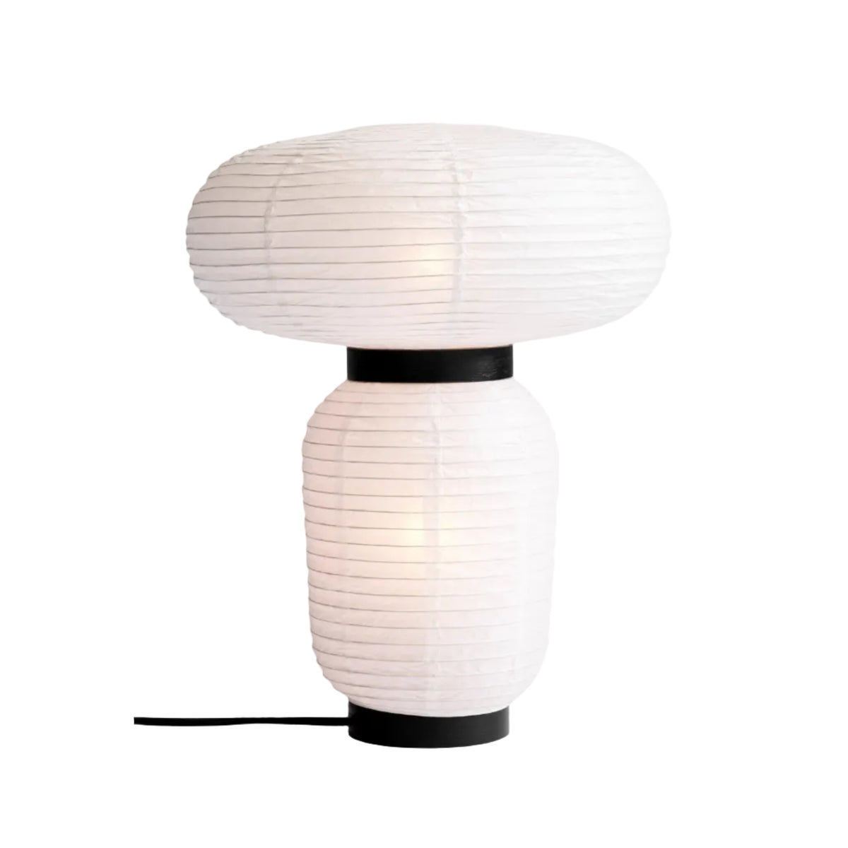 Stolná lampa FORMAKAMI JH18 s bielym papierovým tienidlom a čiernym dubovým povrchom