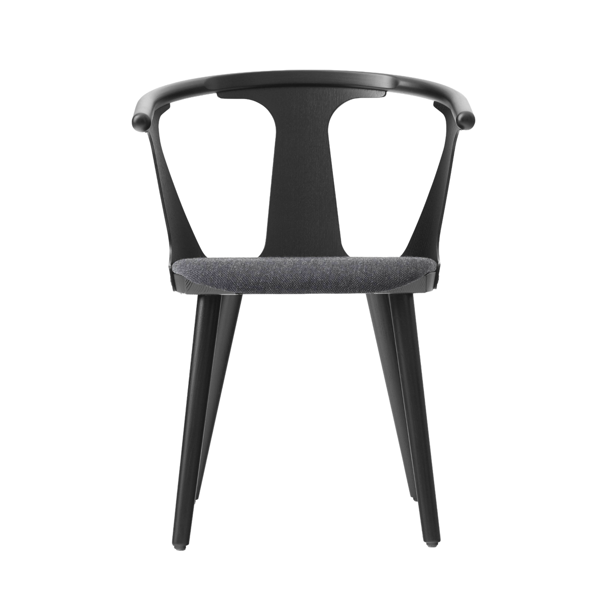 Stolička IN BETWEEN SK2 čierny lakovaný dub s čalúneným sedadlom