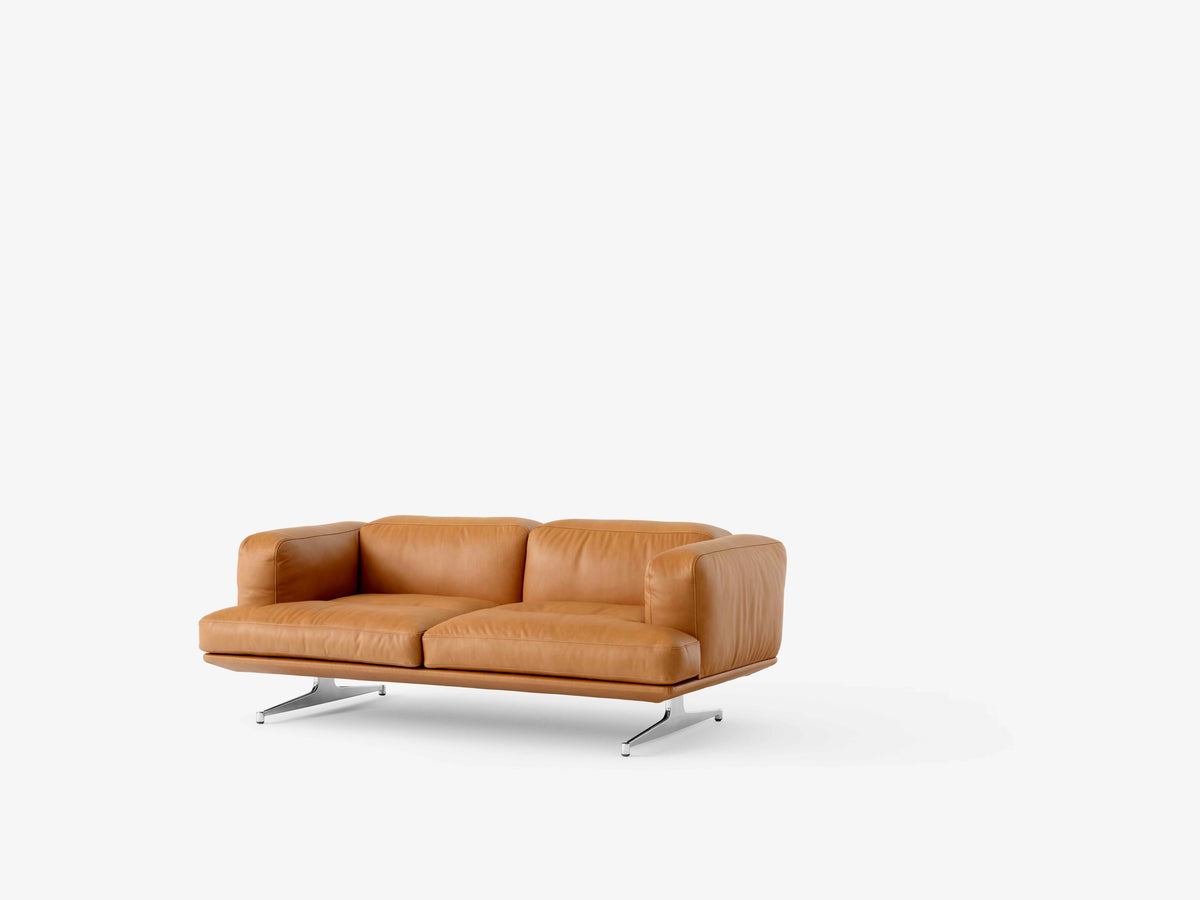 Sofa pre 2 osoby INLAND AV22 čalúnená s hliníkovým podstavcom