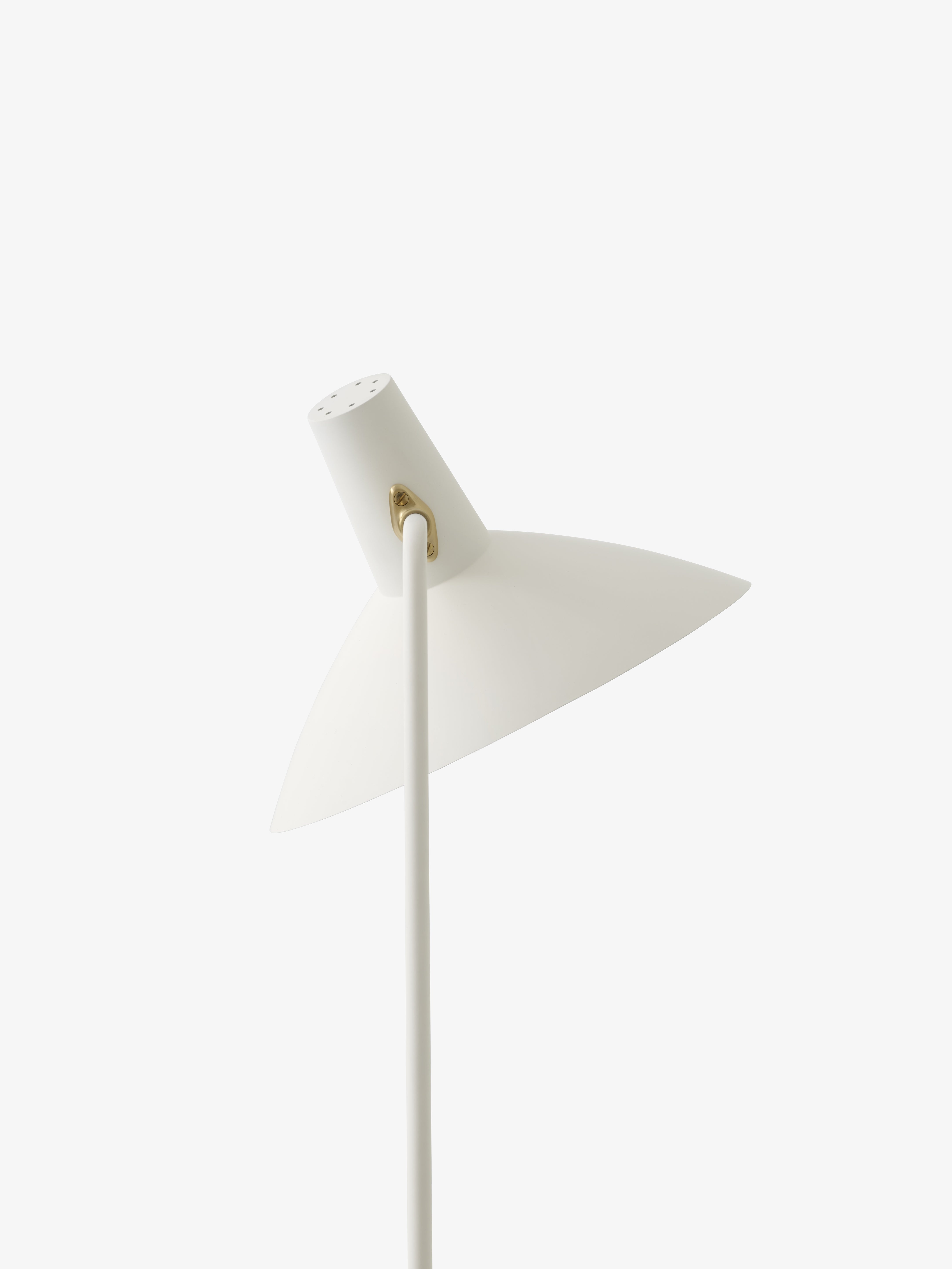 Podlahová lampa TRIPOD HM8 biela