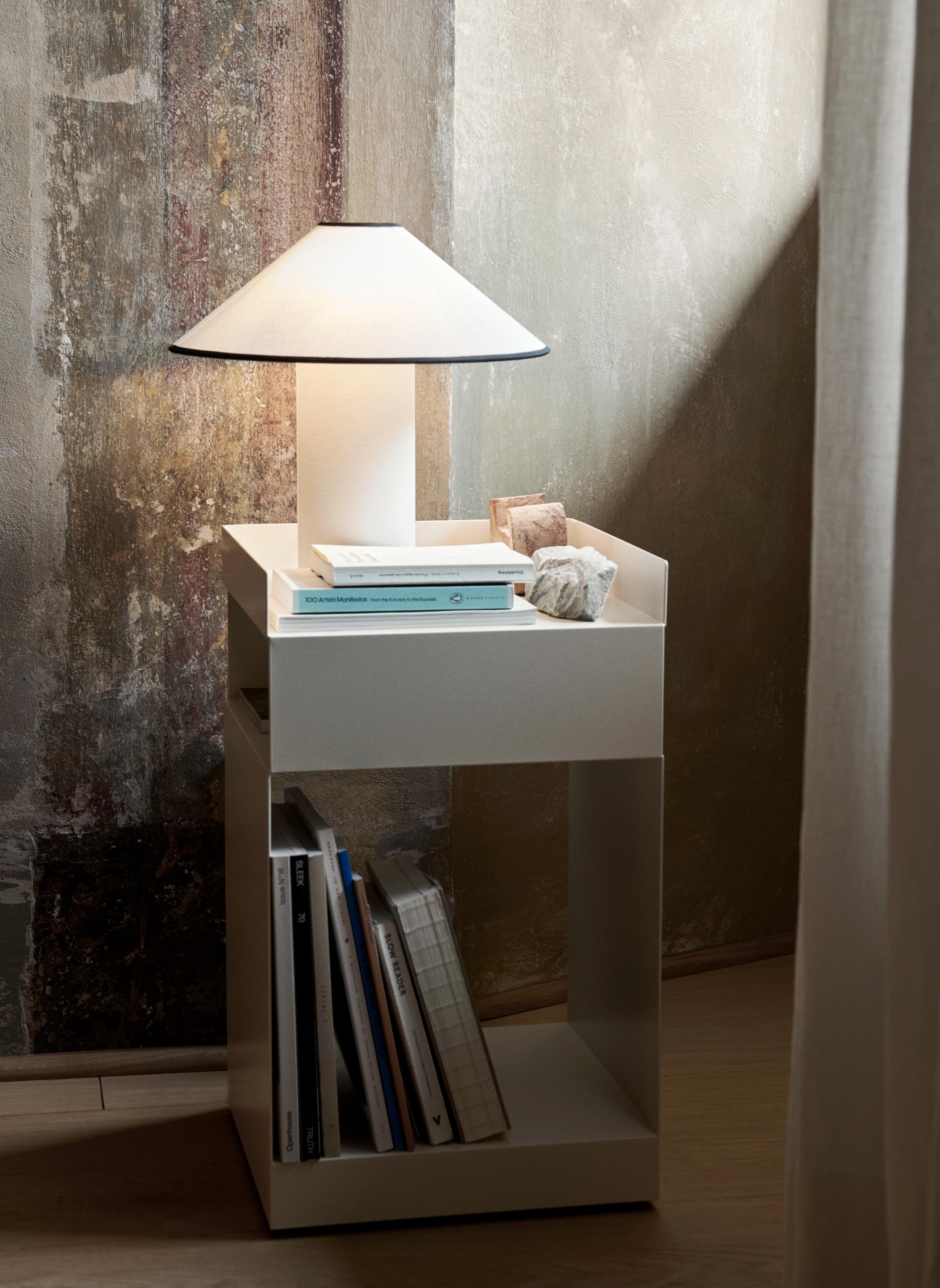 Stolná lampa COLETTE ATD6 biela s čiernym povrchom