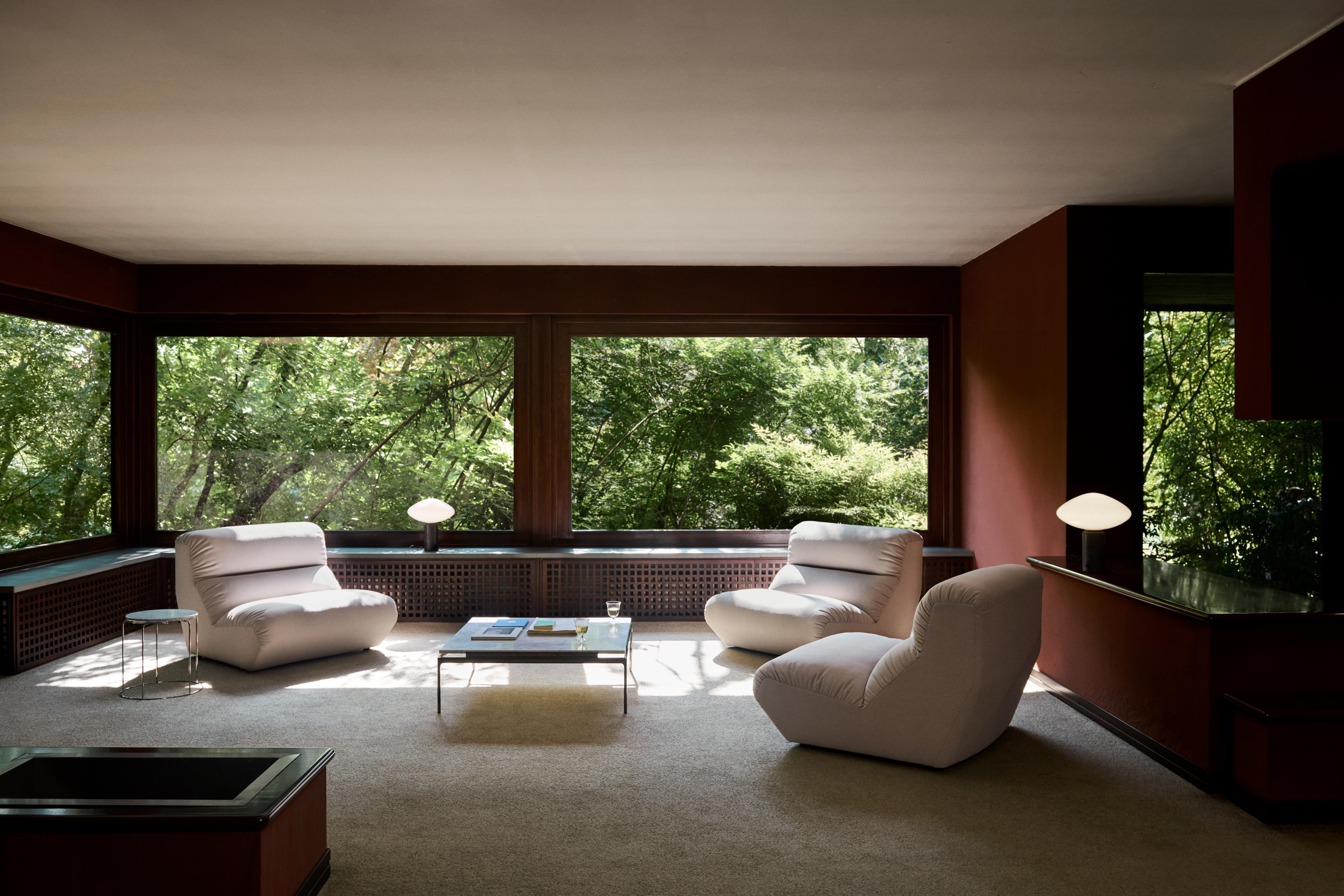 Štvorcový kávový stolík SETT LN13 zelený mramorový vrch s chrómovou základňou