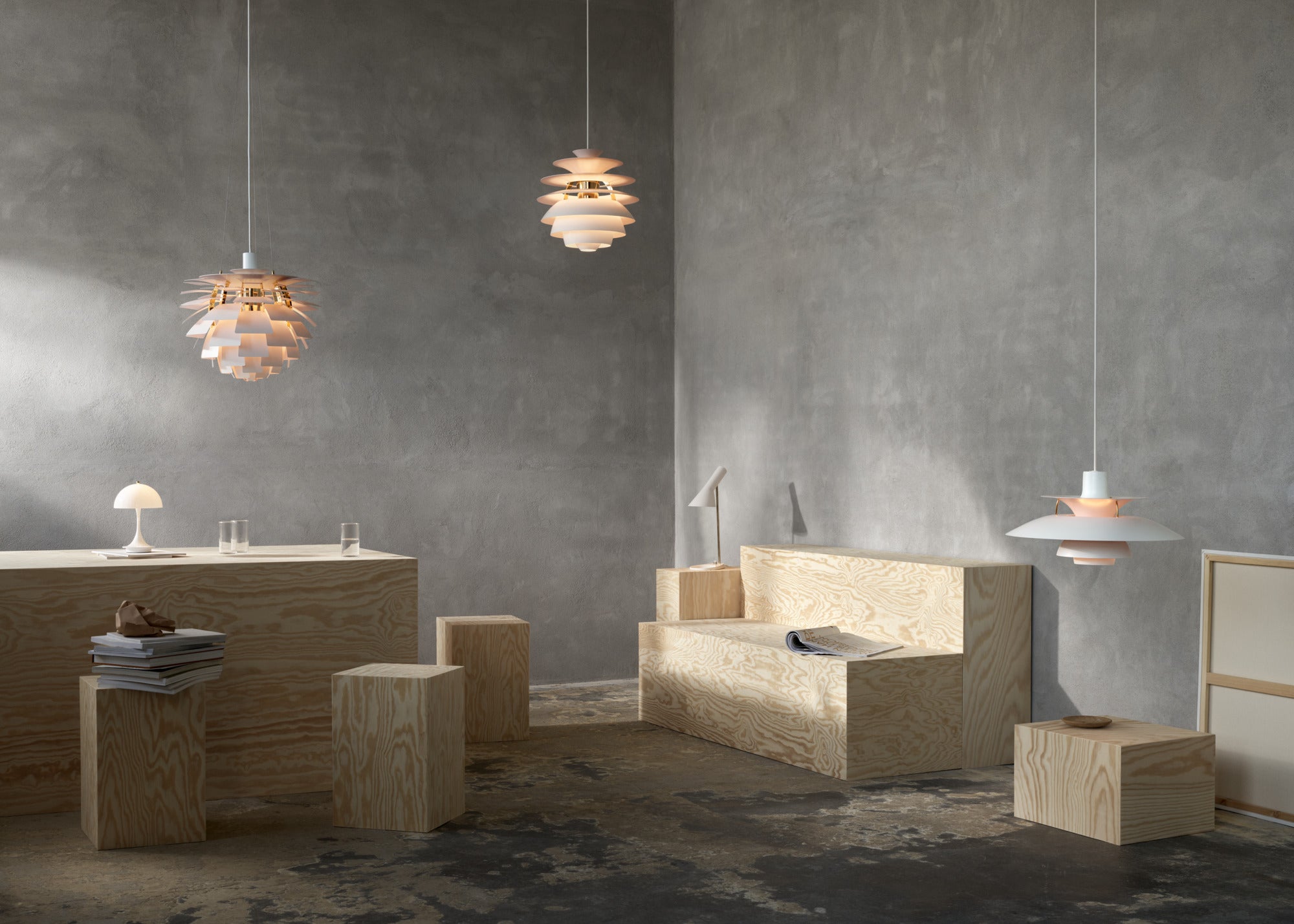 Závesná lampa PH SNOWBALL krémová s chrómovým povrchom