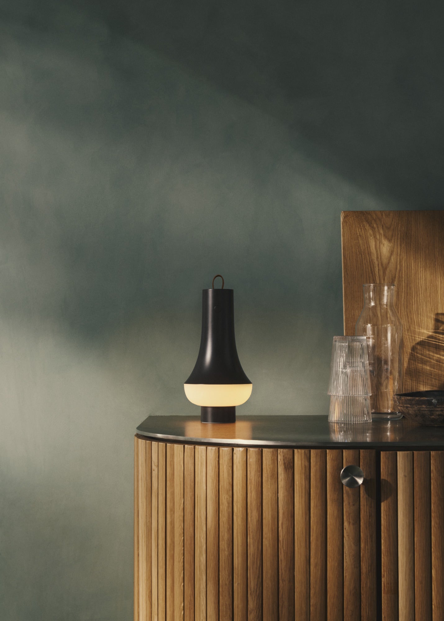 Prenosná lampa TOMOSHI tmavohnedá