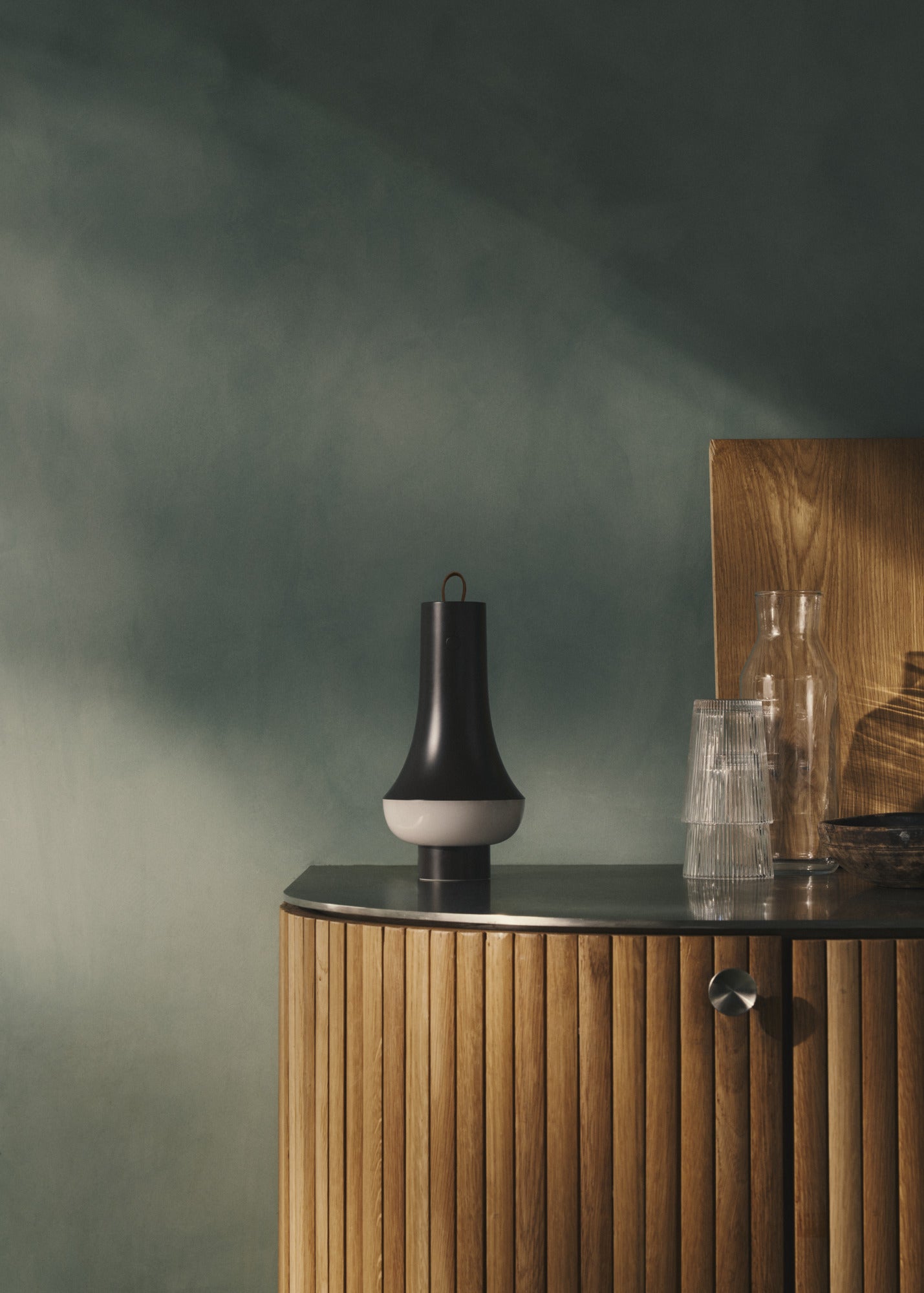 Prenosná lampa TOMOSHI tmavohnedá