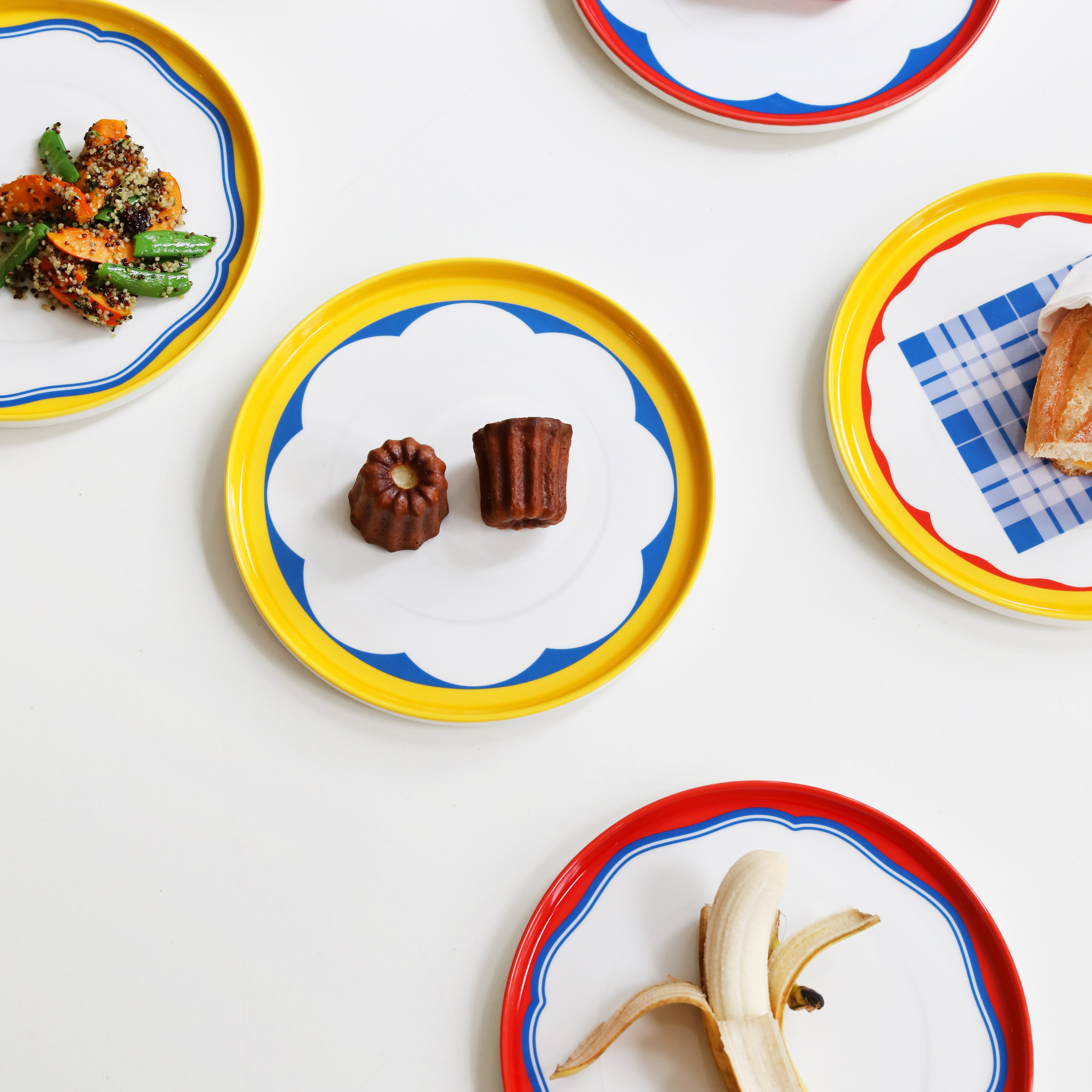 Hlboký tanier DAYDREAM ARCH biely so žltou a modrou